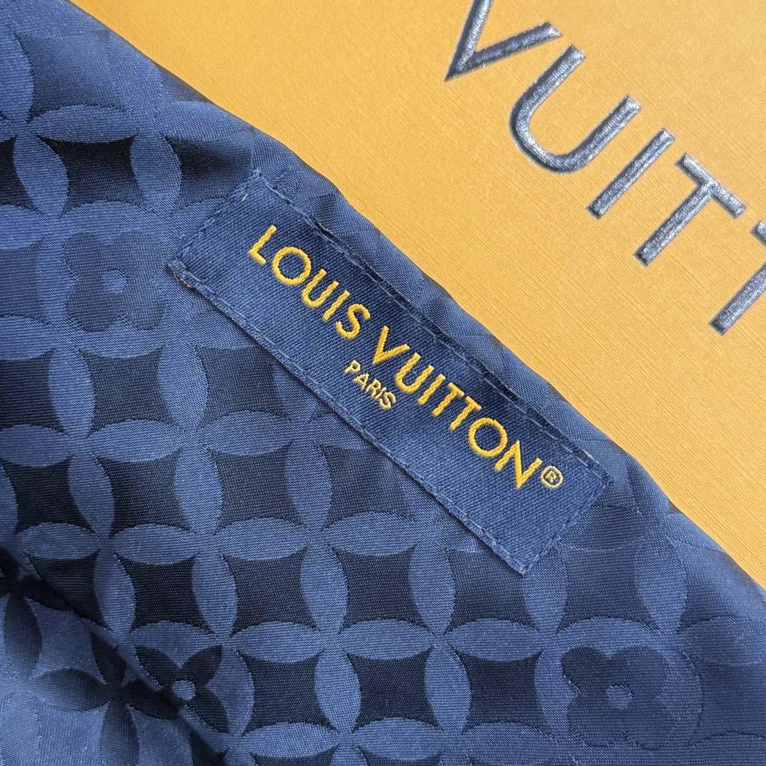 Louis Vuitton Graphic Jacquard Long-Sleeved Kimono Shirt   1AIMGI - DesignerGu