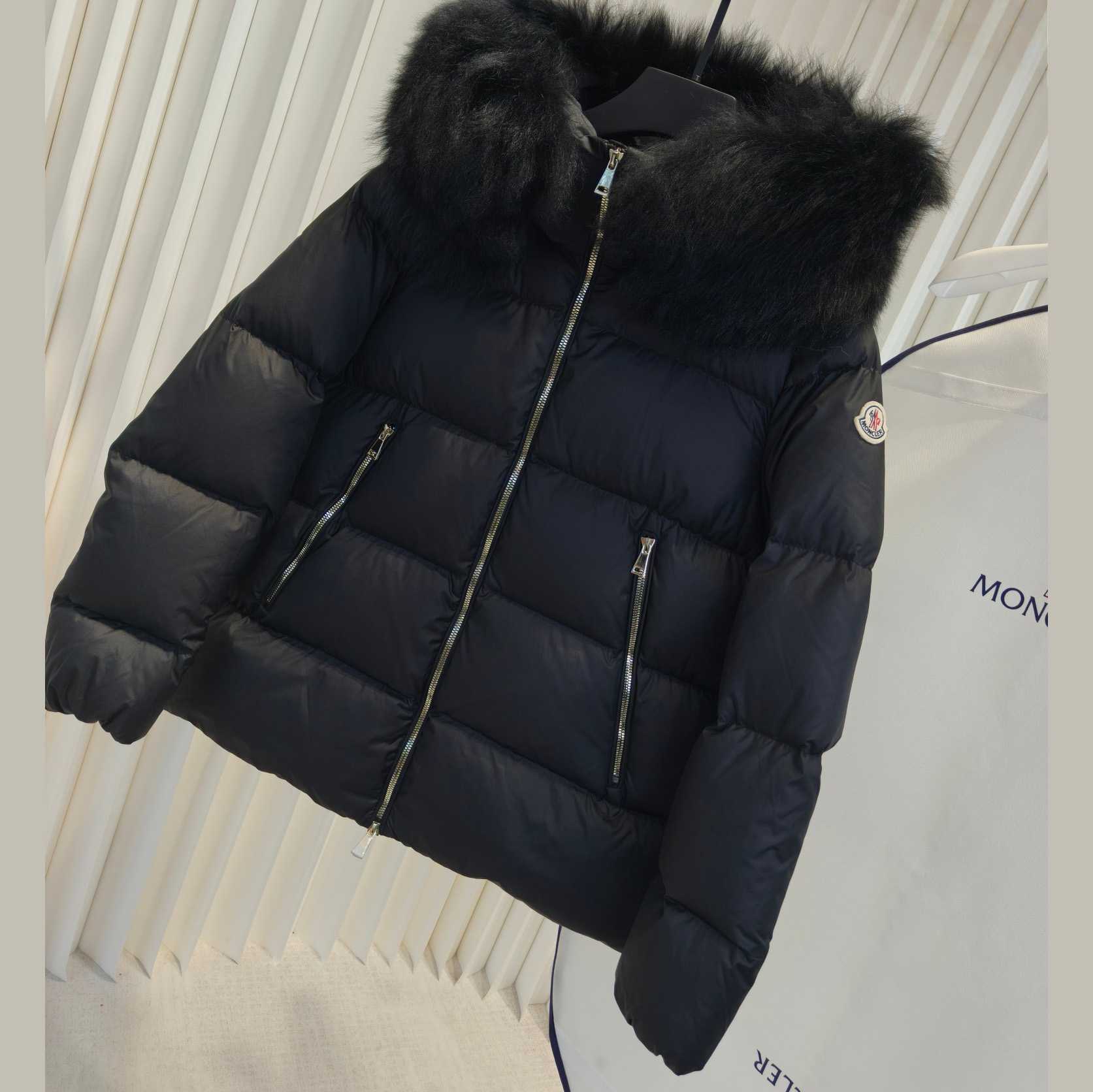 Moncler Laichefur Hooded Shearling-Trimmed Short Down Jacket - DesignerGu