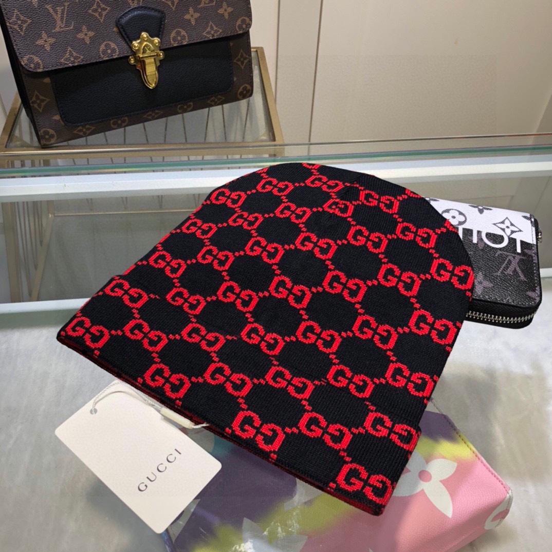 Gucci Beanie  - DesignerGu