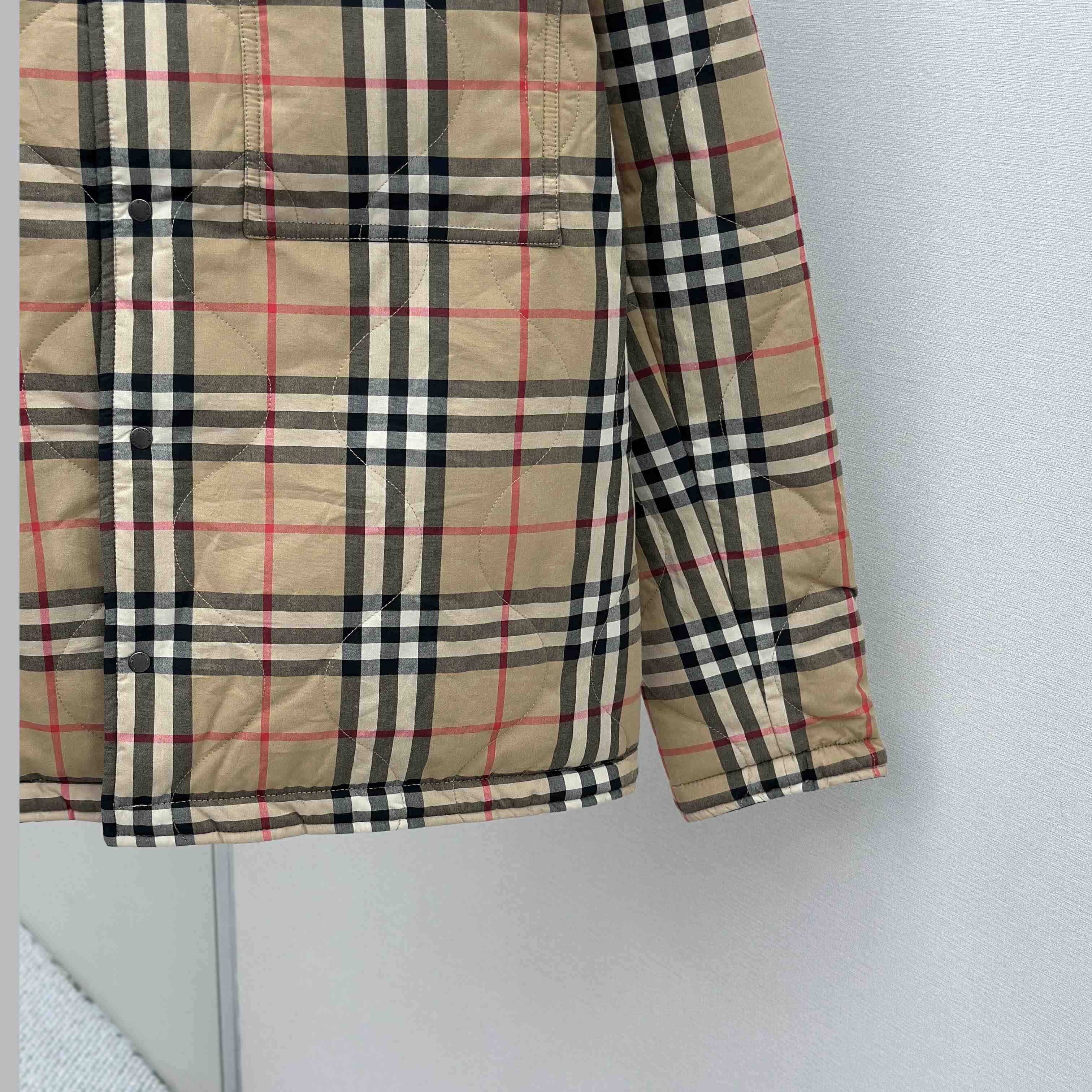 Burberry Reversible Vintage Check Jacket - DesignerGu