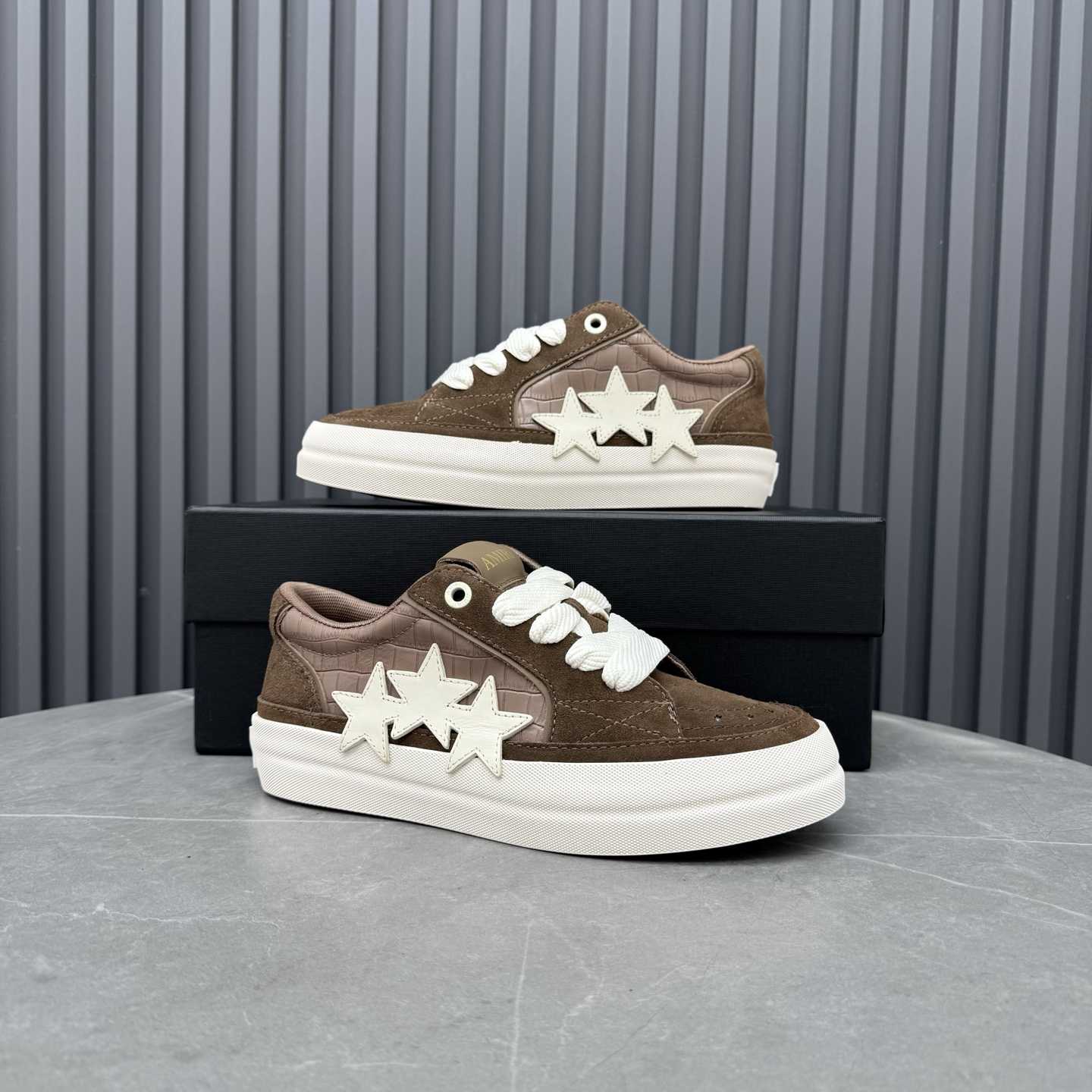 Amiri Star-embellished Suede Trainers - DesignerGu