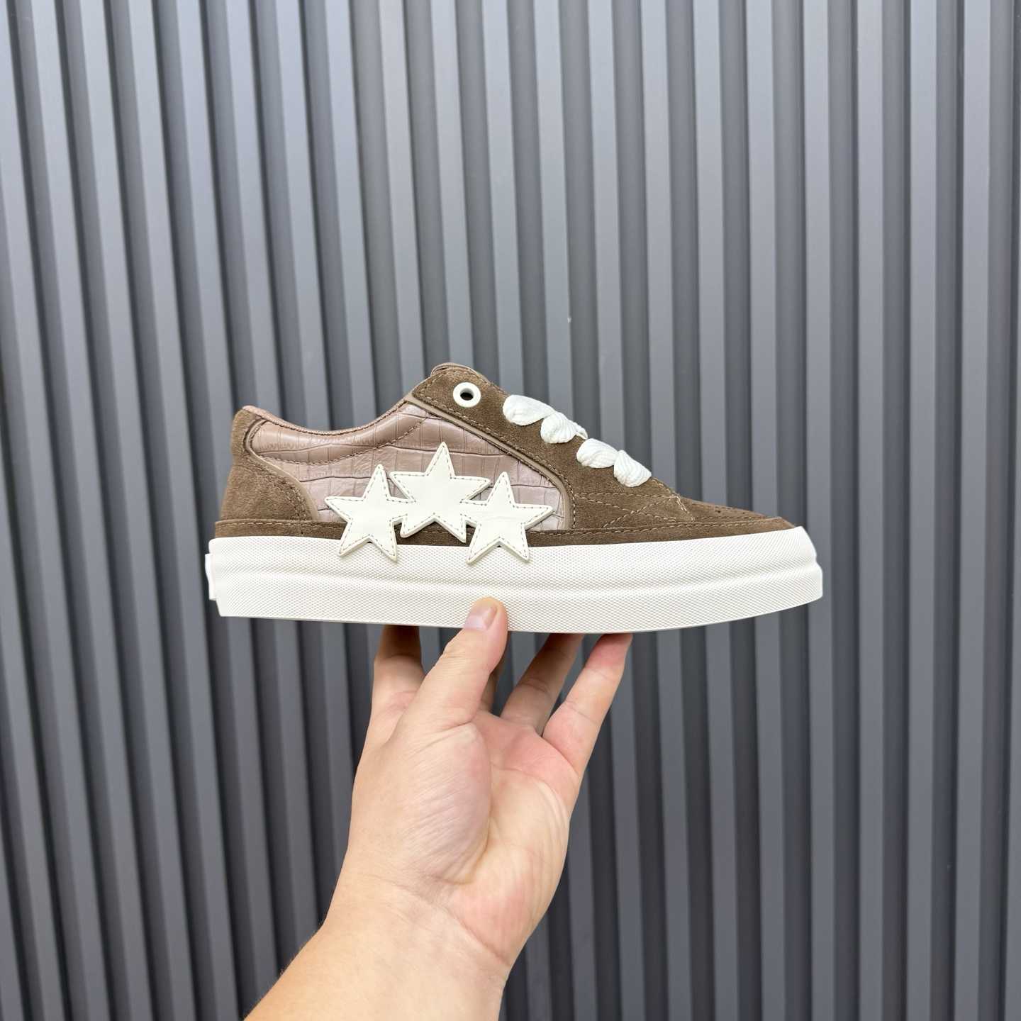 Amiri Star-embellished Suede Trainers - DesignerGu