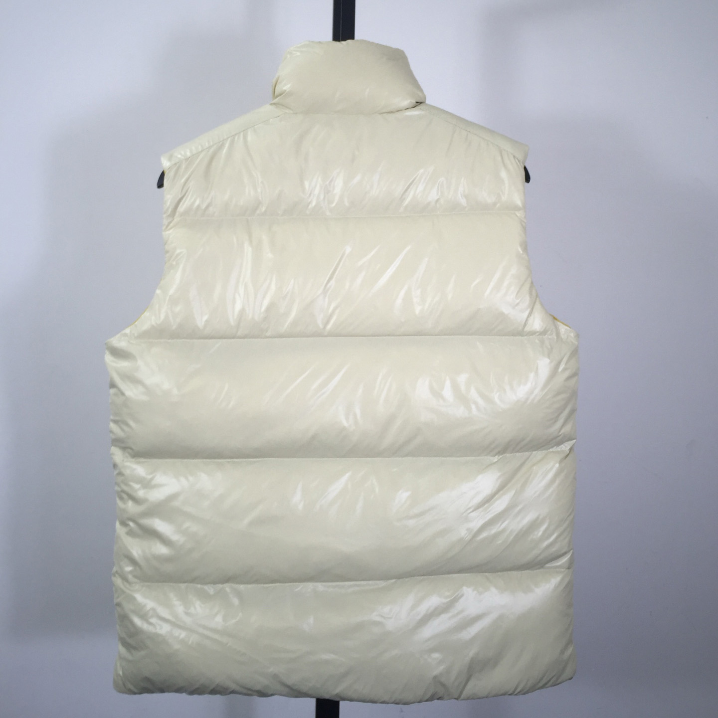 Moncler Lipsi Down Vest - DesignerGu