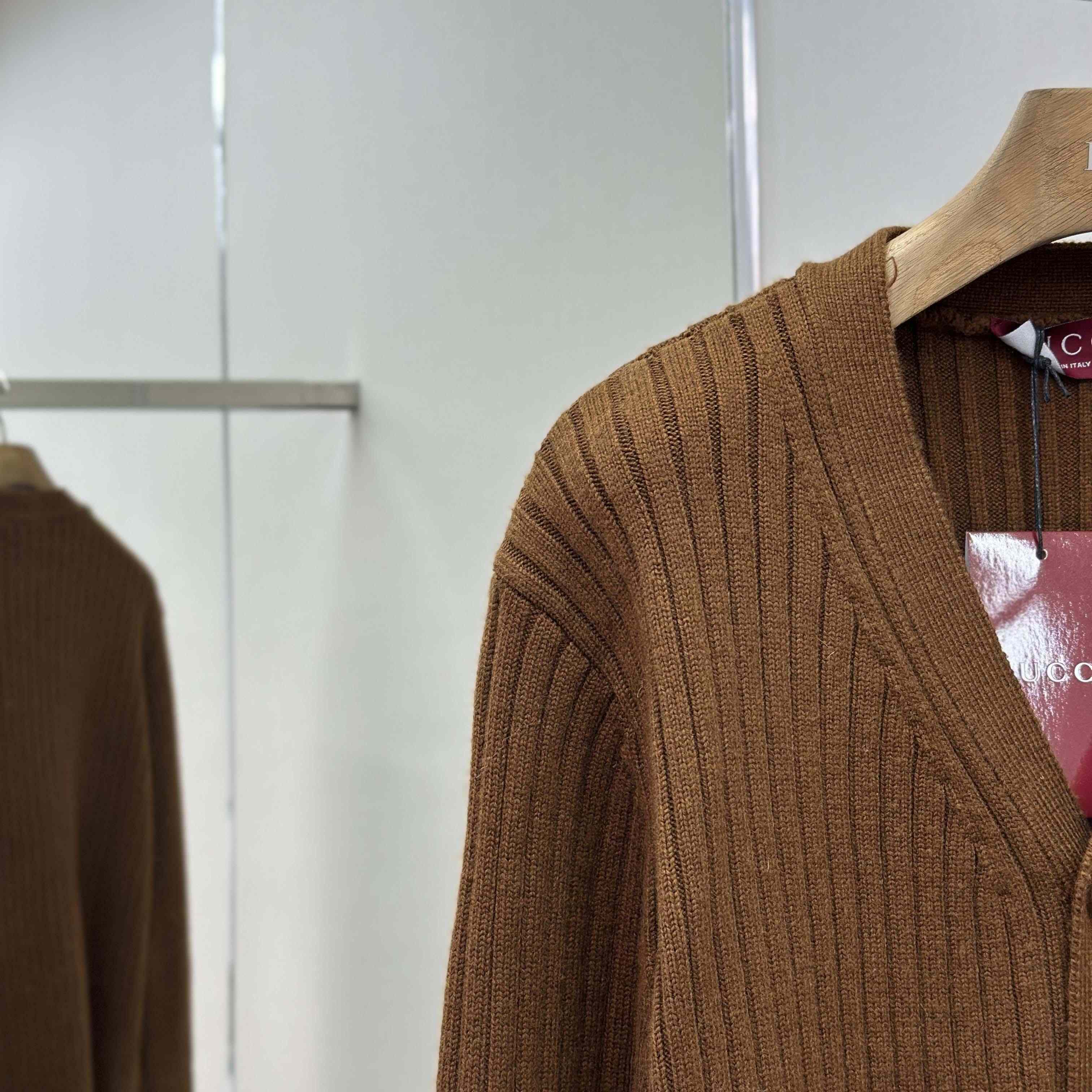 Gucci Rib Wool Cashmere Knit Cardigan - DesignerGu