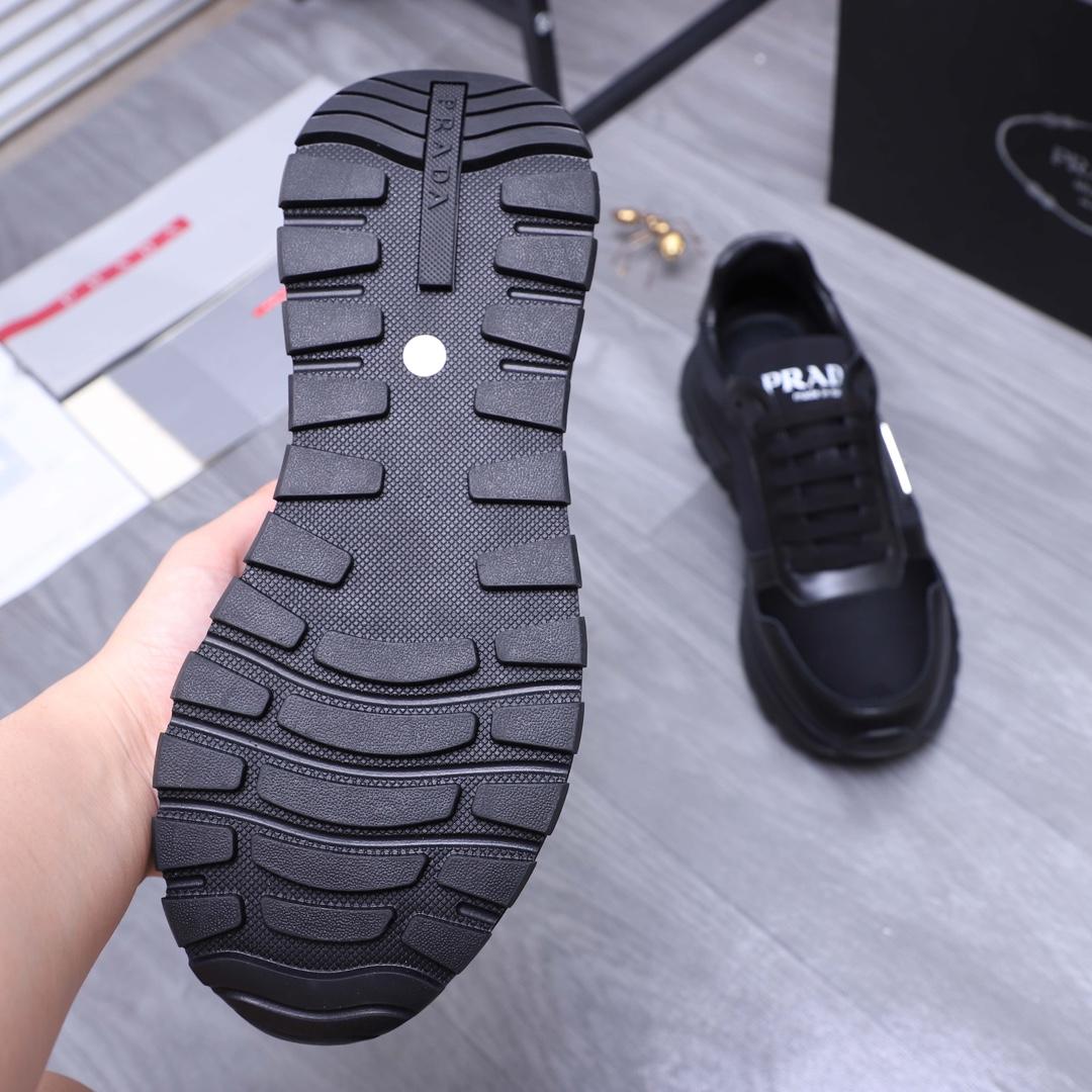 Prada Sneaker - DesignerGu