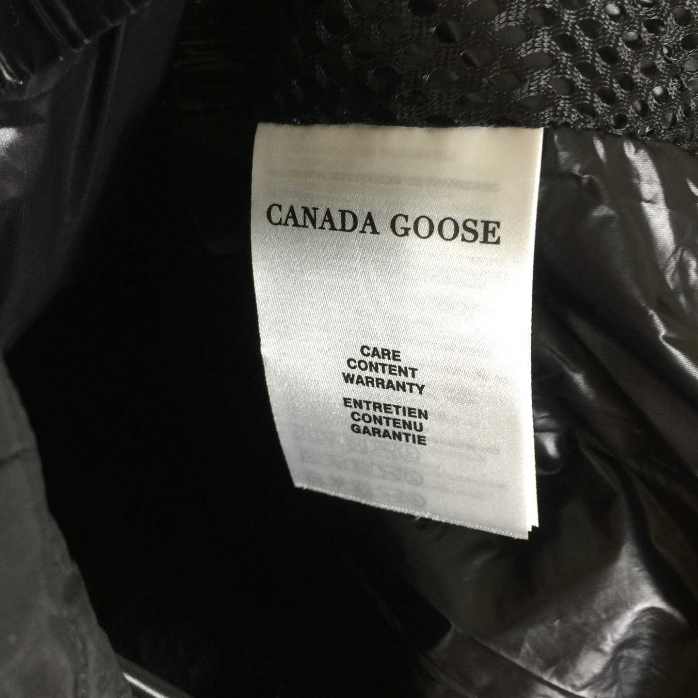 Canada Goose Long Down Jacket - DesignerGu