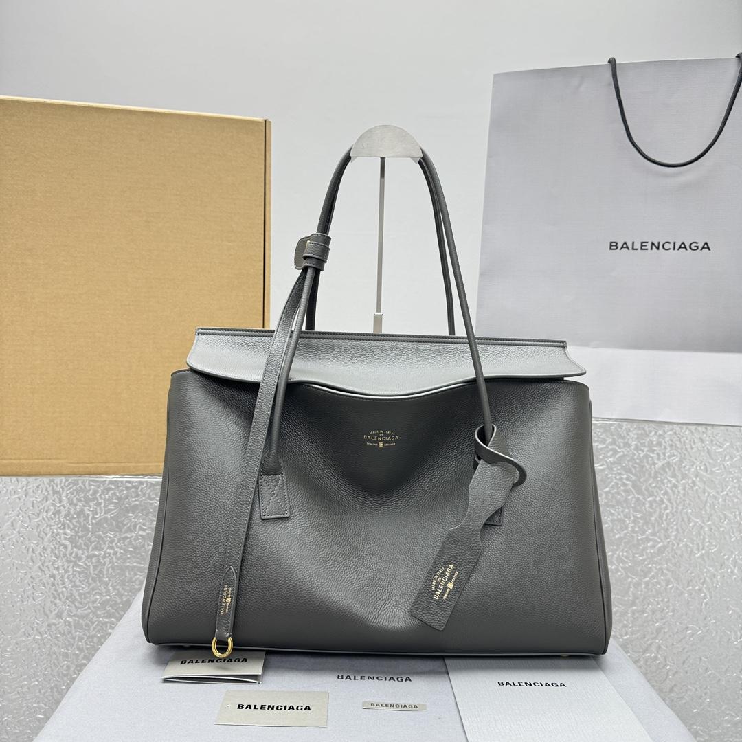 Balenciaga Carrie Carry All Bag In Khaki  - DesignerGu