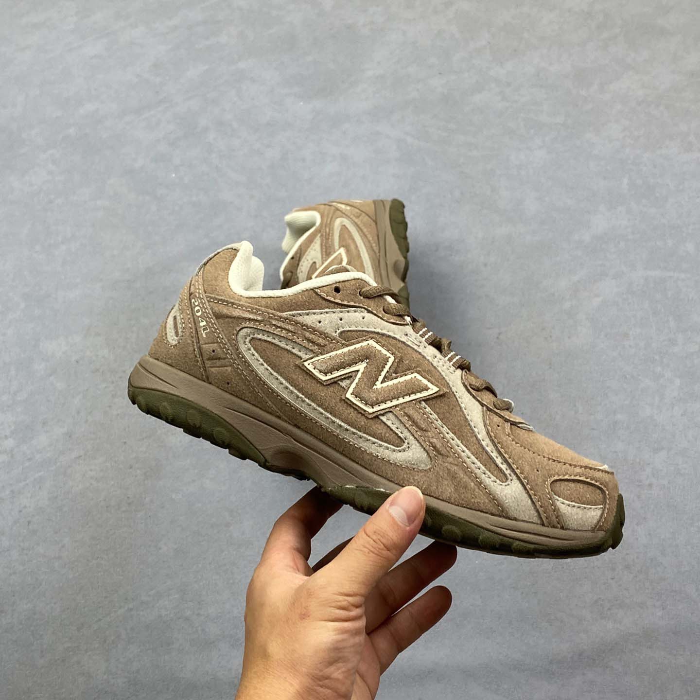 New Balance 204 Series Retro Breathable Running Shoes Light Brown U204LMMA - DesignerGu
