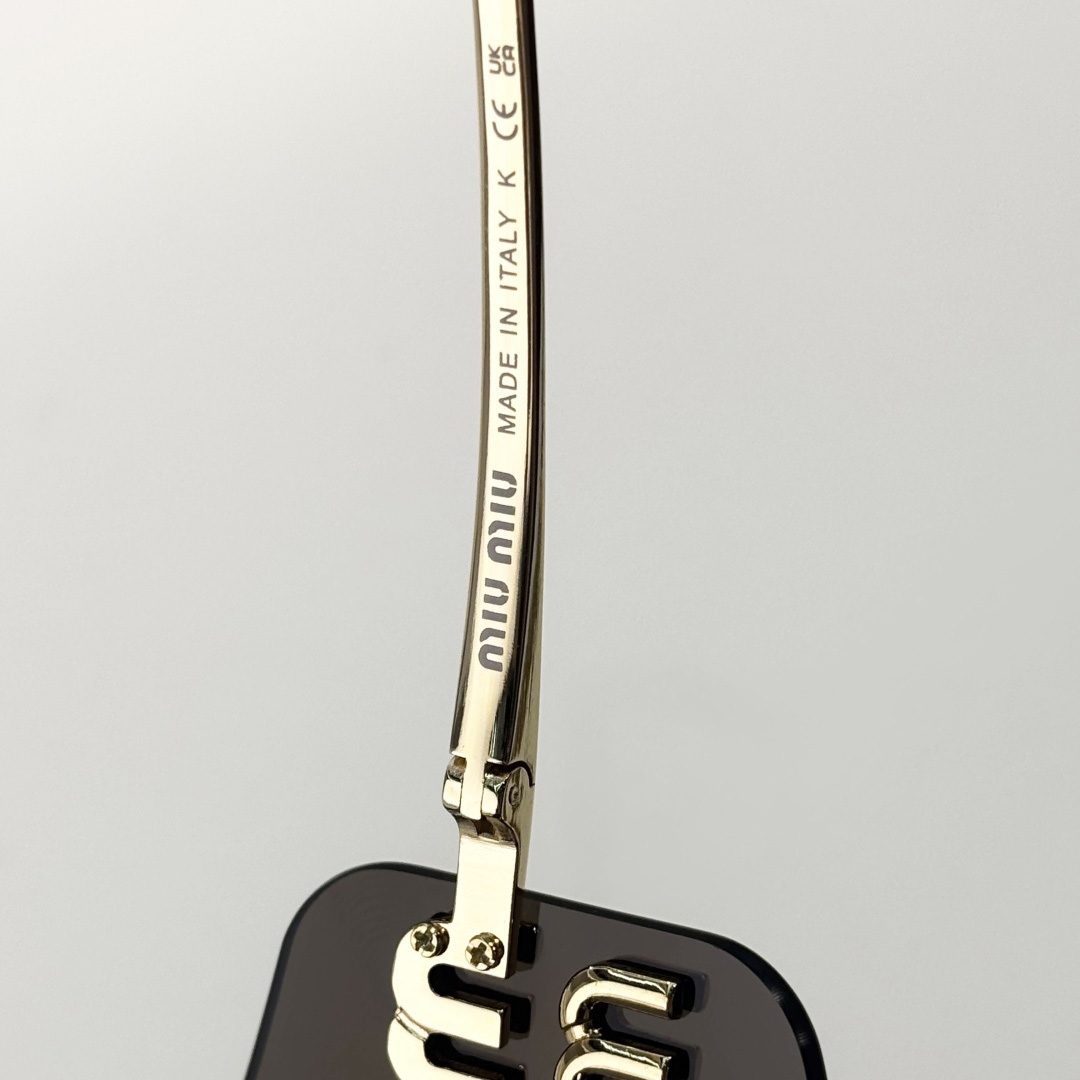 Miu Miu OMU B53S Sunglasses - DesignerGu