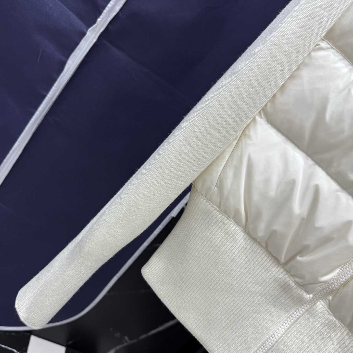 Canada Goose HyBridge® Wide Quilt Knit Jacket - DesignerGu