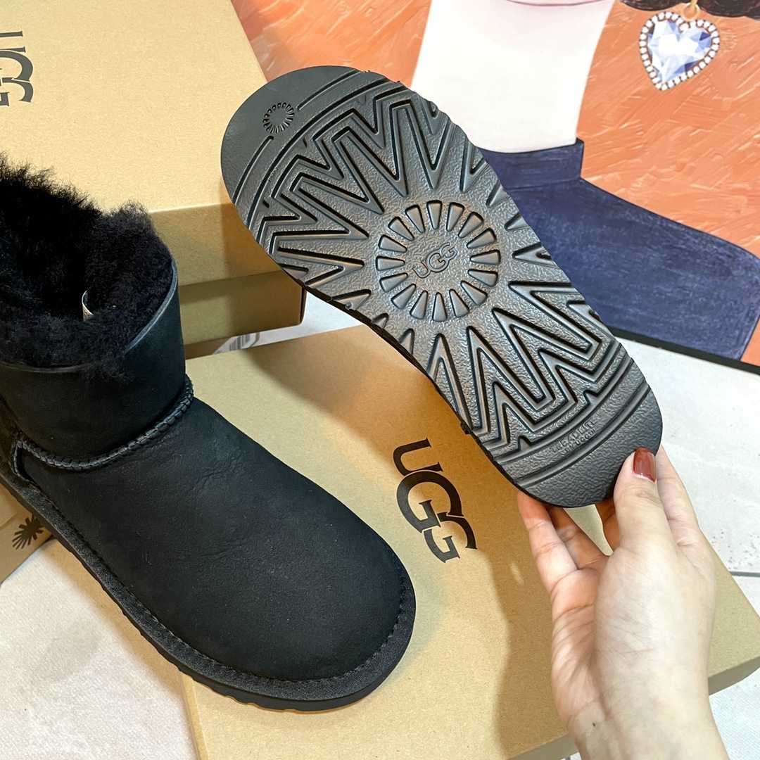 Ugg Boots - DesignerGu