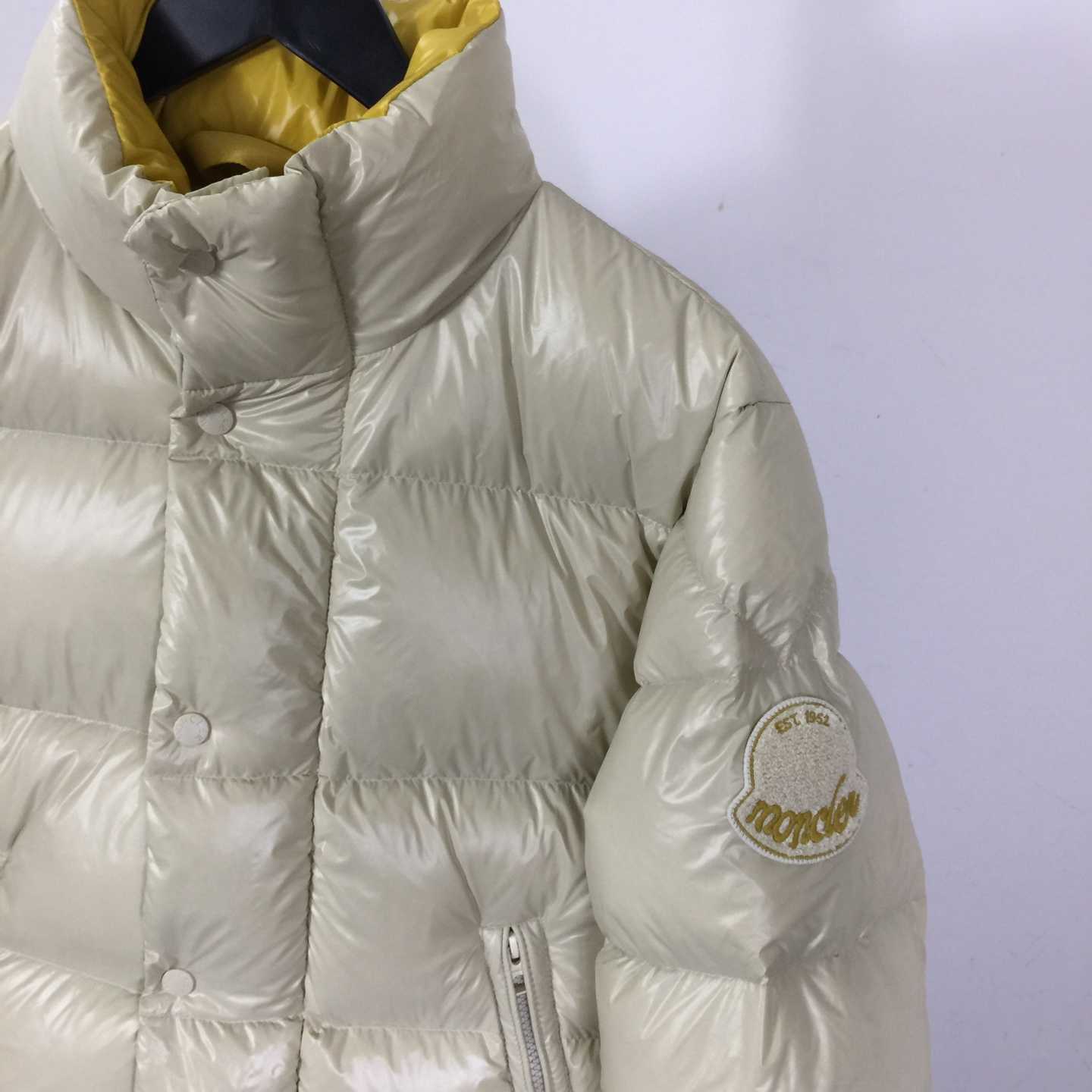Moncler Tripiti Short Down Jacket - DesignerGu