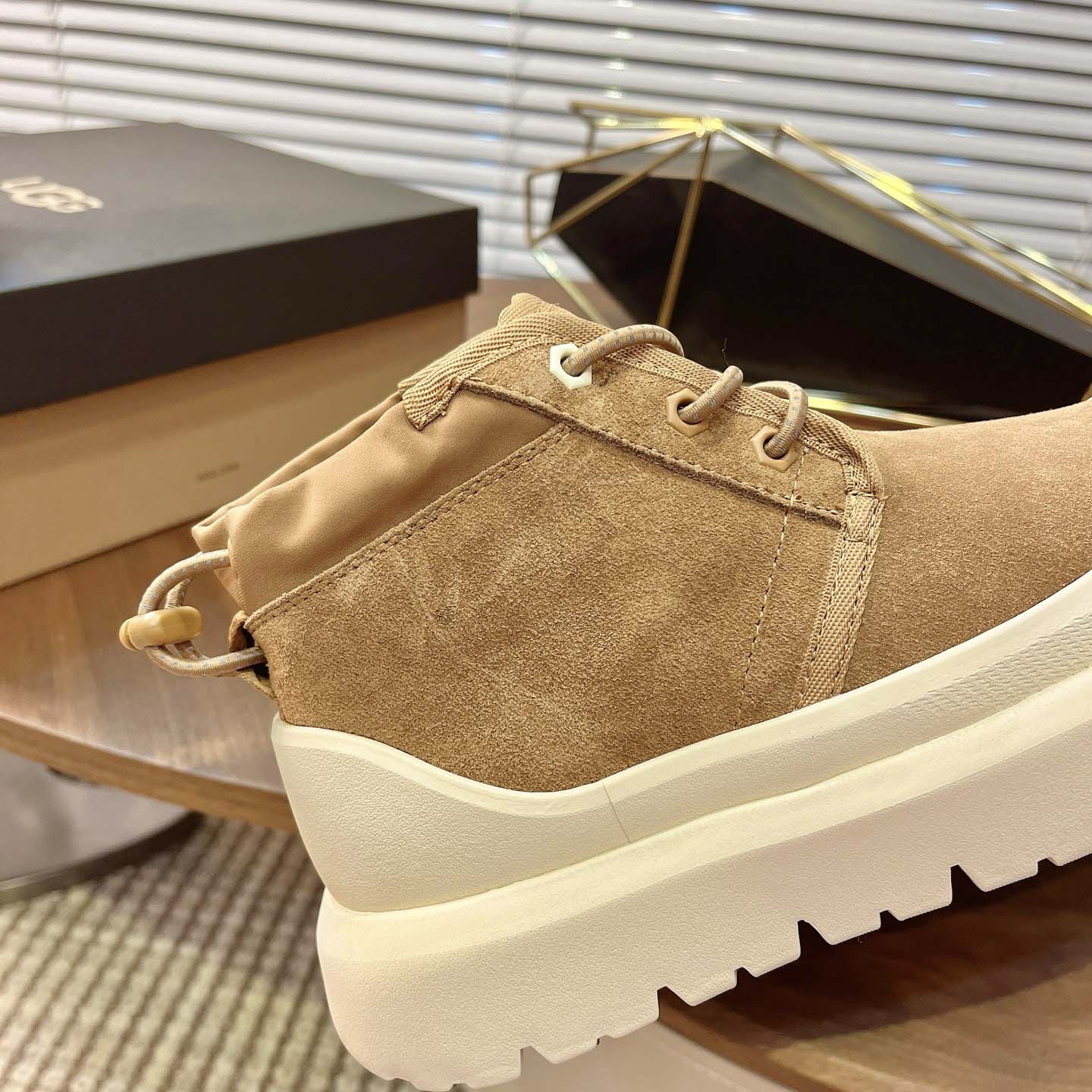 UGG Neumel Weather Hybrid Chukka - DesignerGu