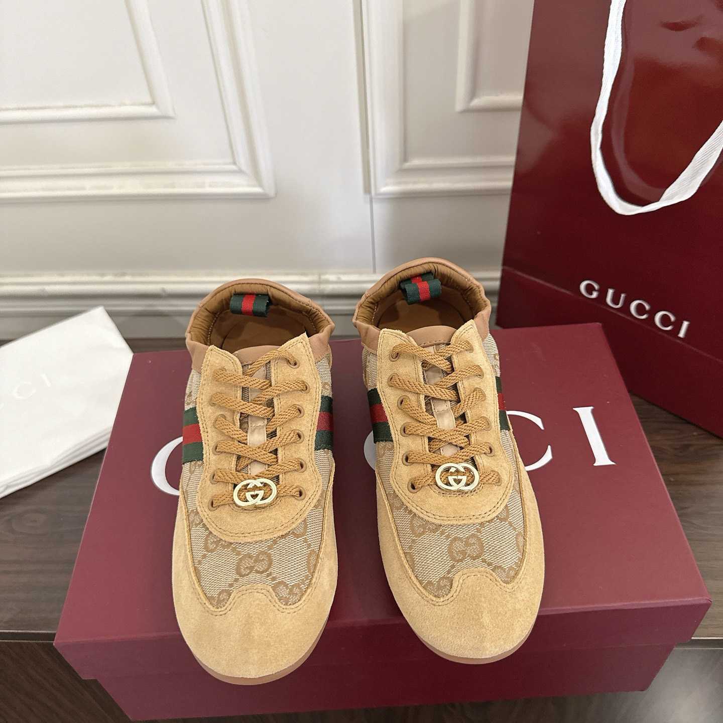 Gucci Women's Gucci Shift Sneaker - DesignerGu