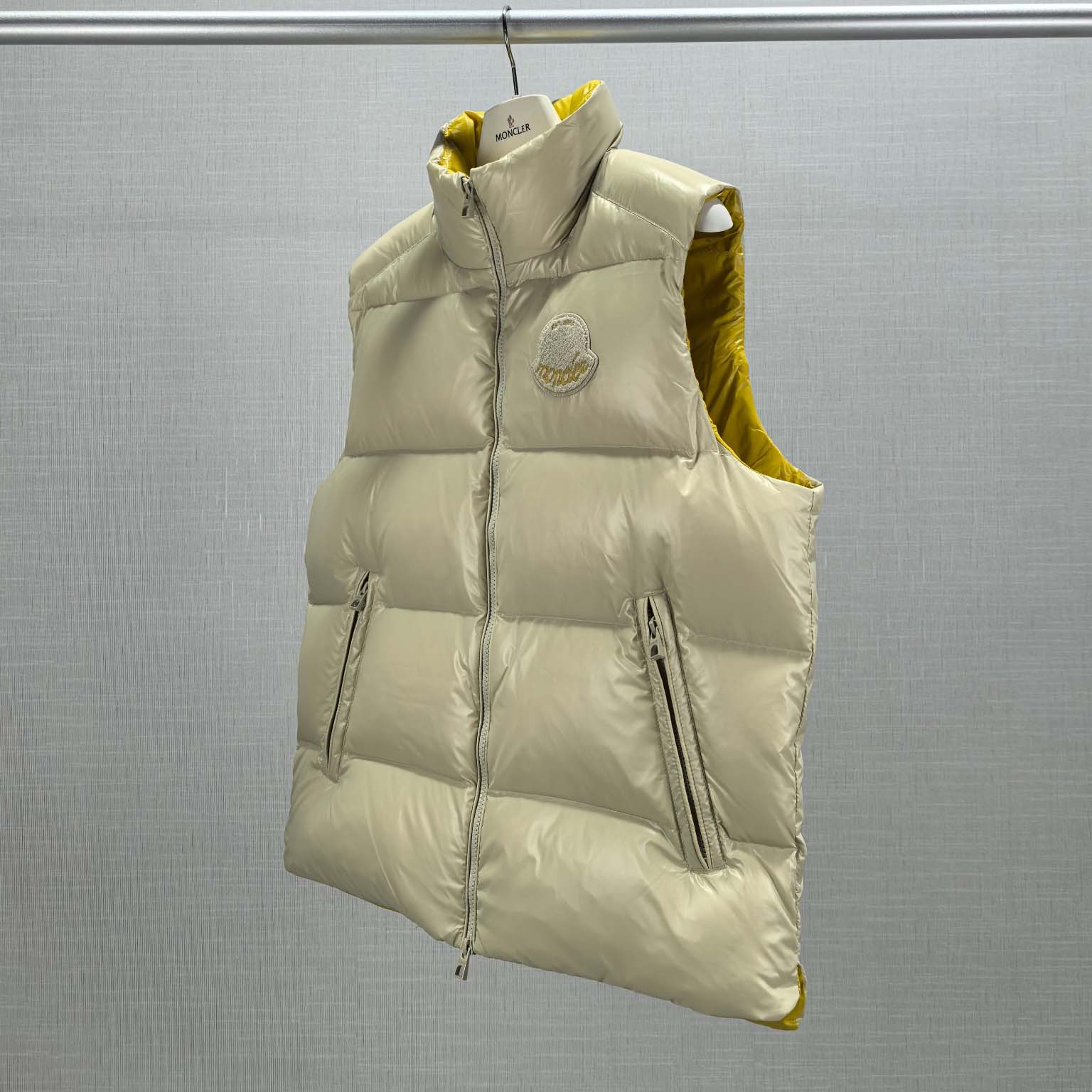 Moncler Lipsi Down Vest - DesignerGu