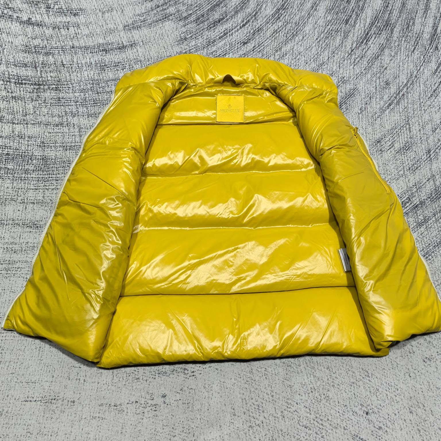 Moncler Lipsi Down Vest - DesignerGu