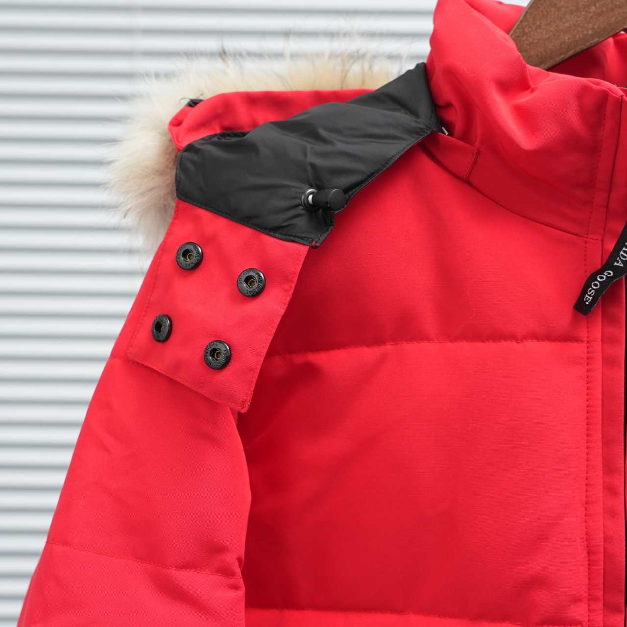 Canada Goose Chelsea Parka - DesignerGu