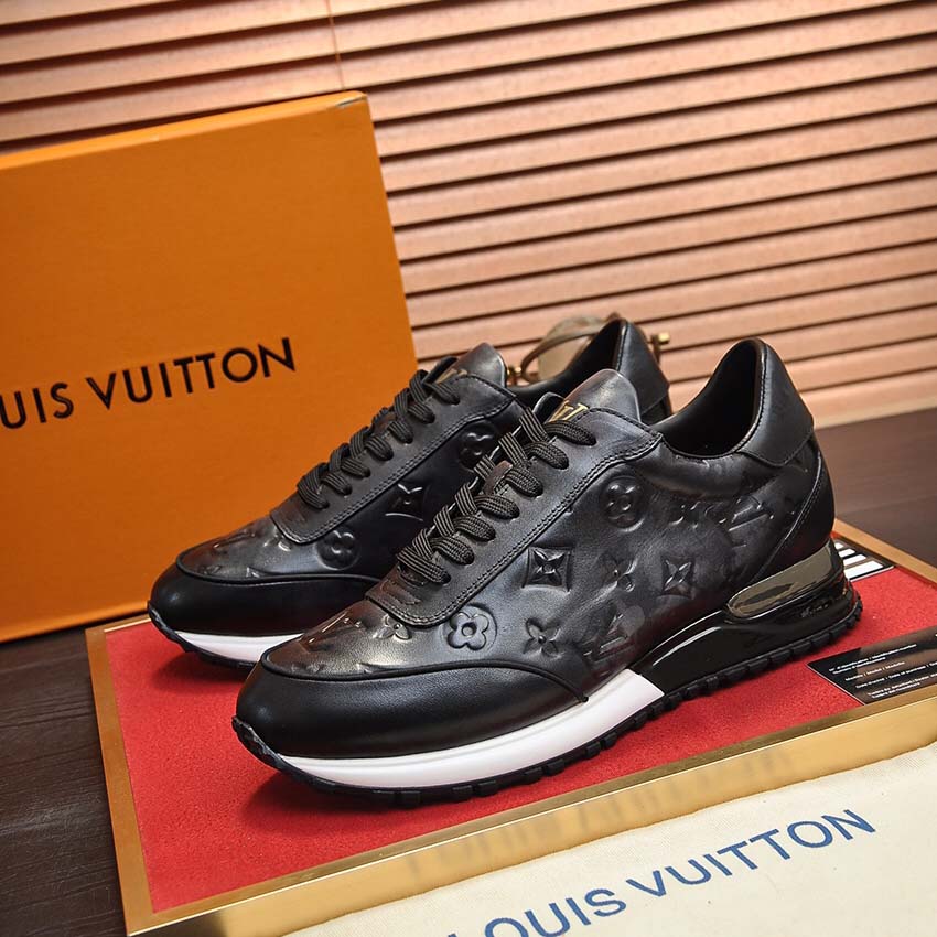 Louis Vuitton Sneaker        - DesignerGu
