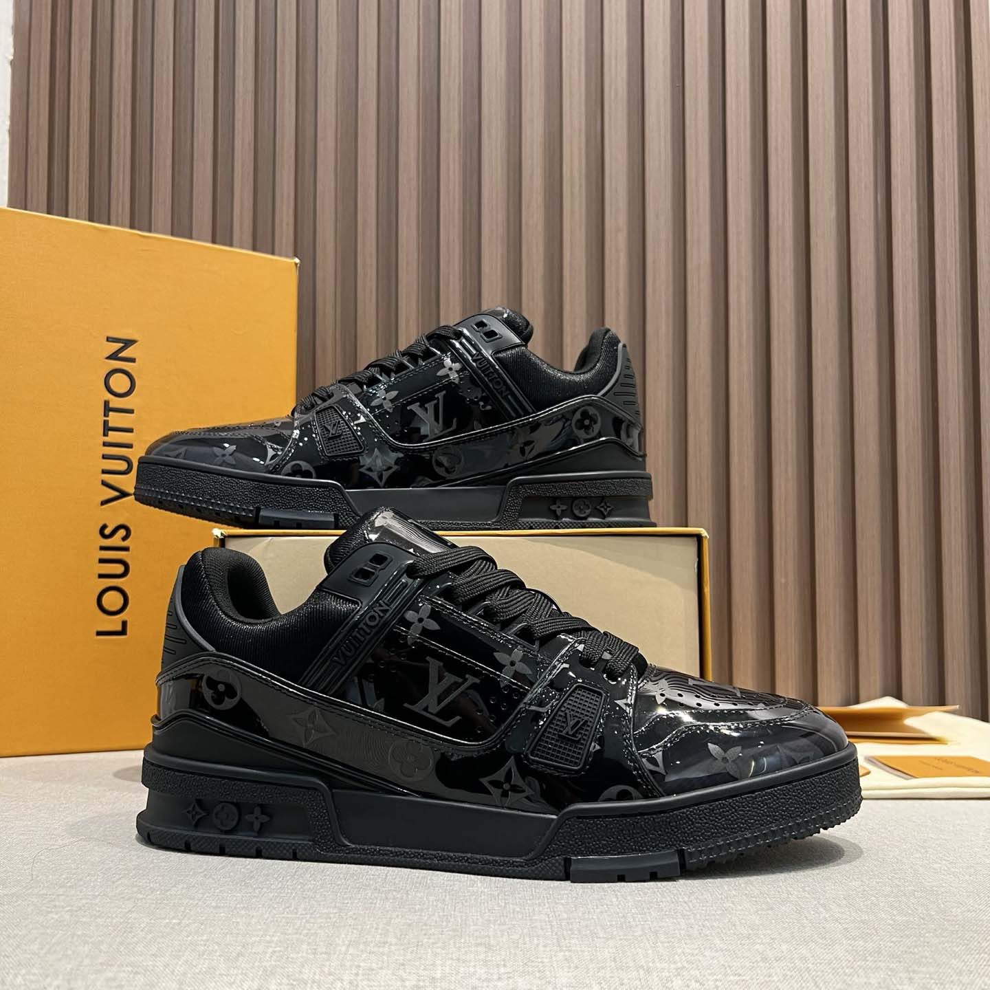 Louis Vuitton LV Trainer Sneaker - DesignerGu