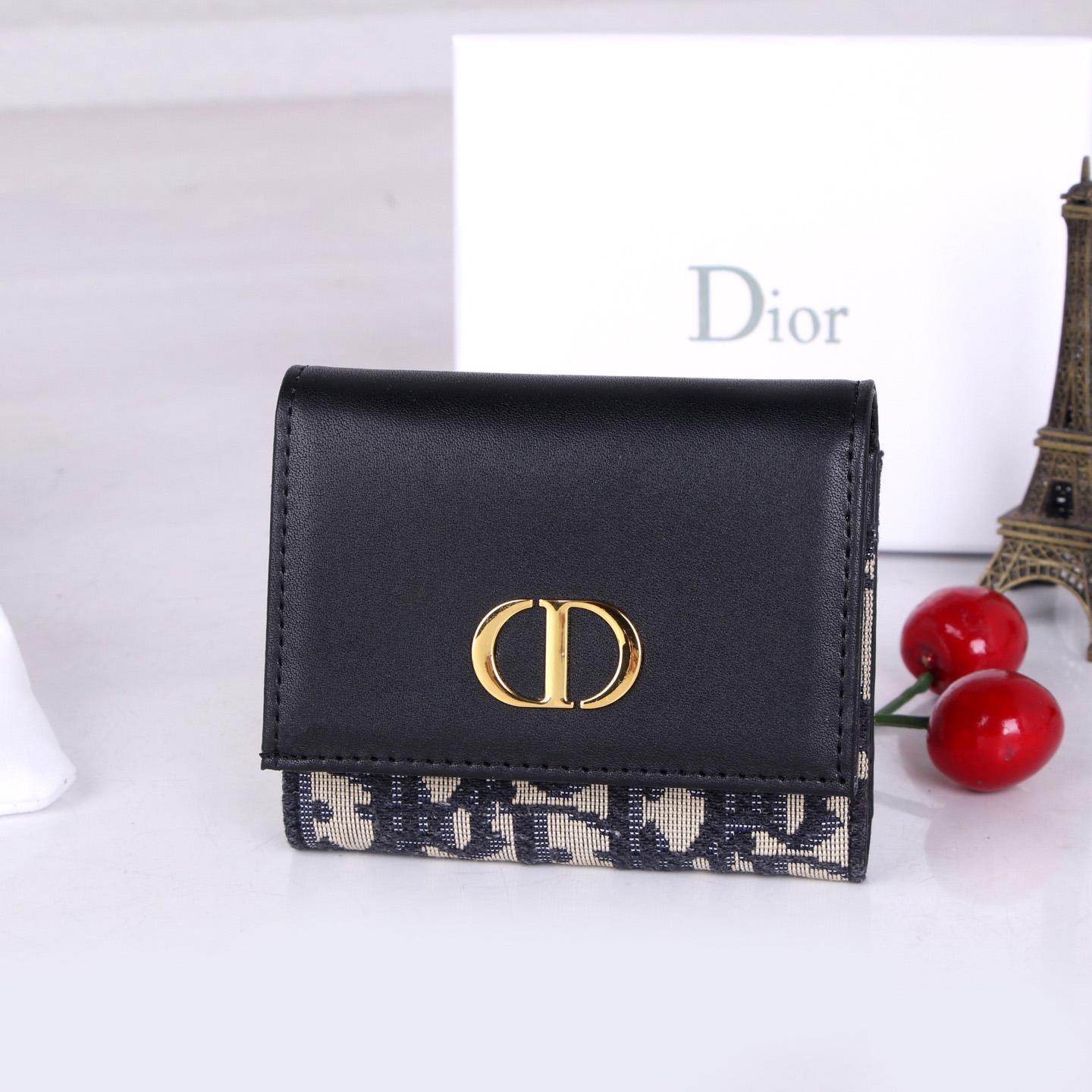 Dior Wallet   11*10*2cm - DesignerGu