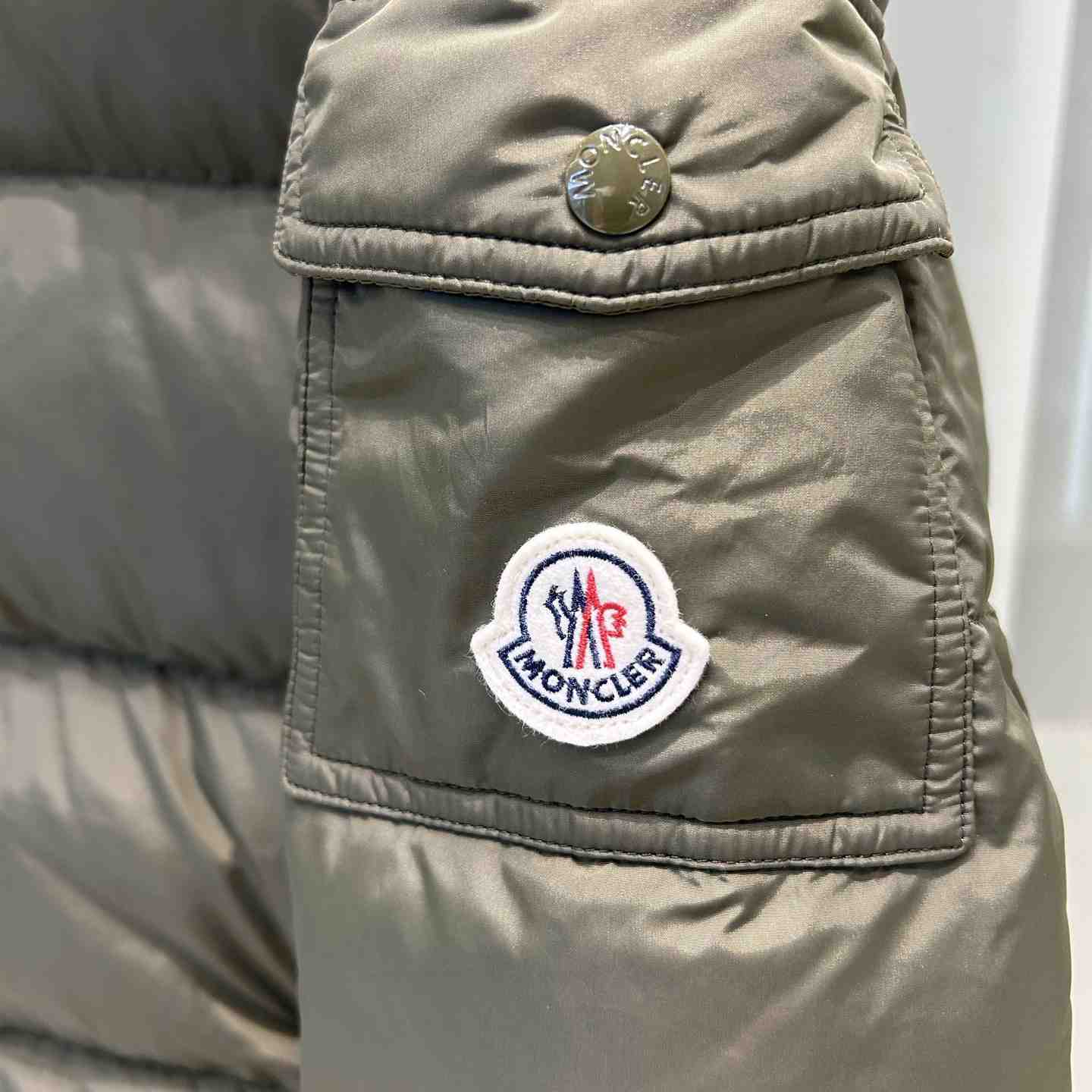 Moncler Maya Matte Short Down Jacket - DesignerGu
