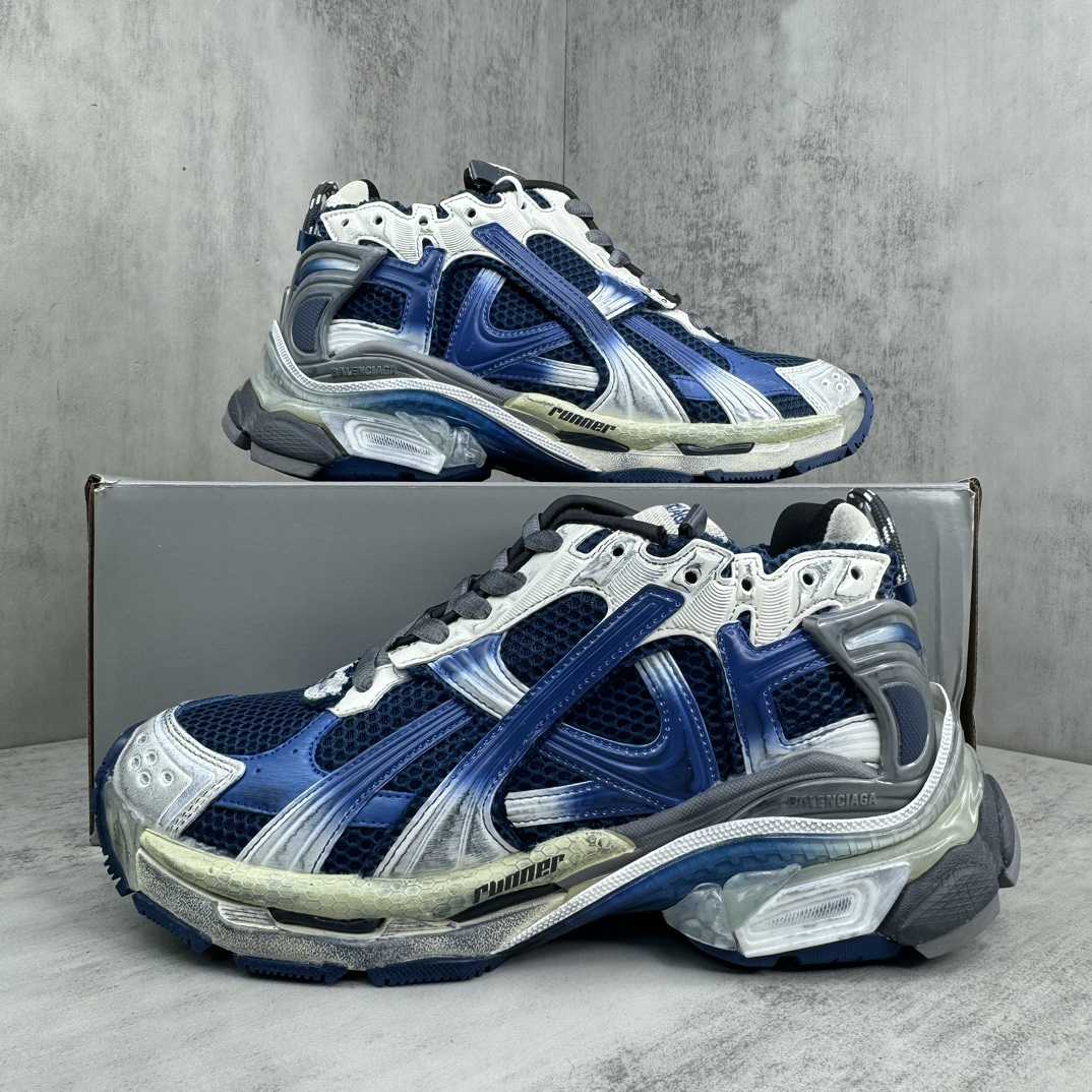 Balenciaga Runner Sneakers - DesignerGu