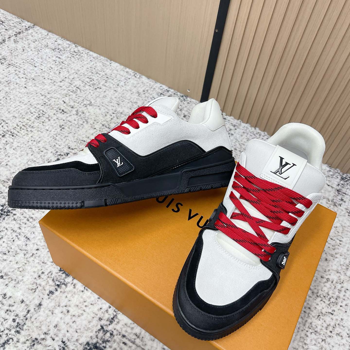 Louis Vuitton LV Trainer Sneaker - DesignerGu