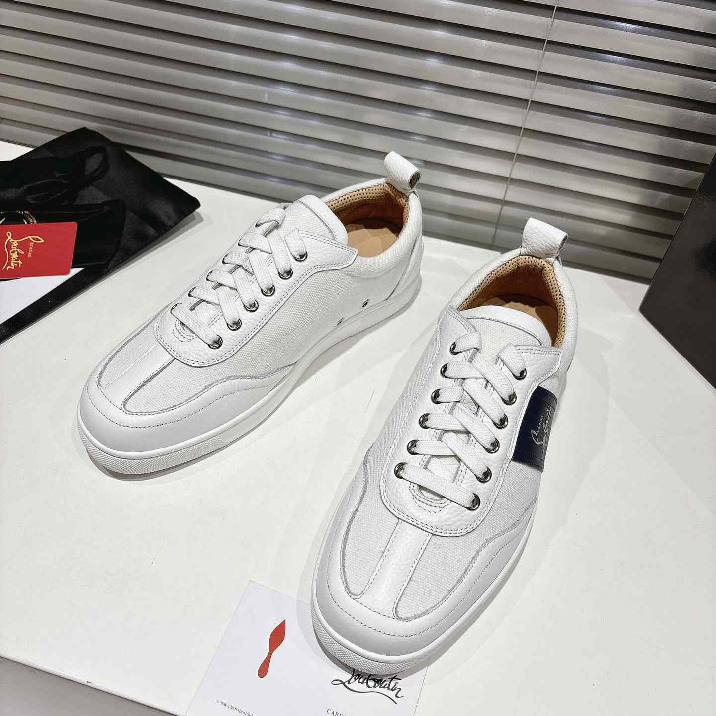 Christian Louboutin Retero Sneakers - DesignerGu