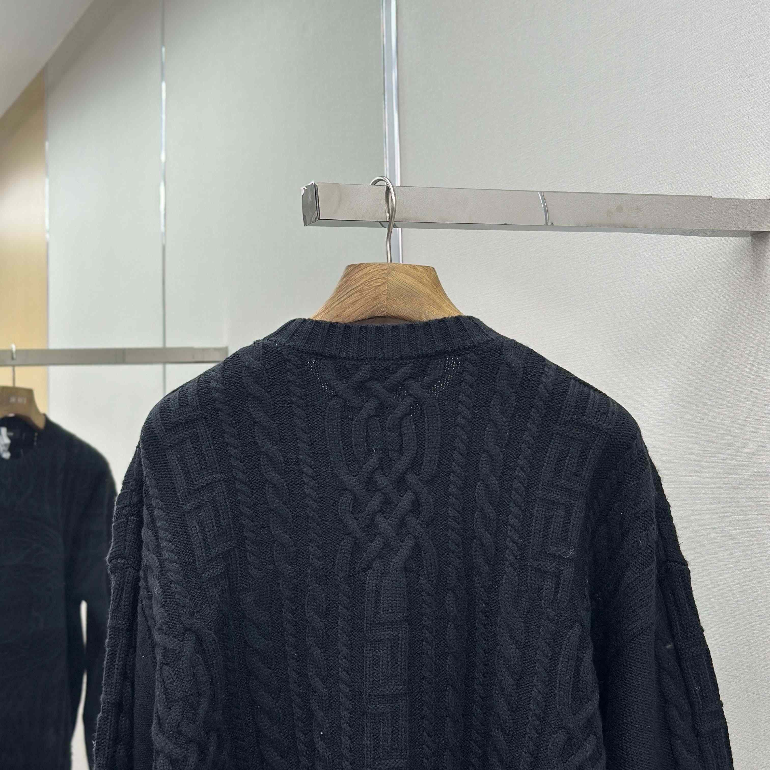 Versace Medusa Crewneck Knit Sweater - DesignerGu