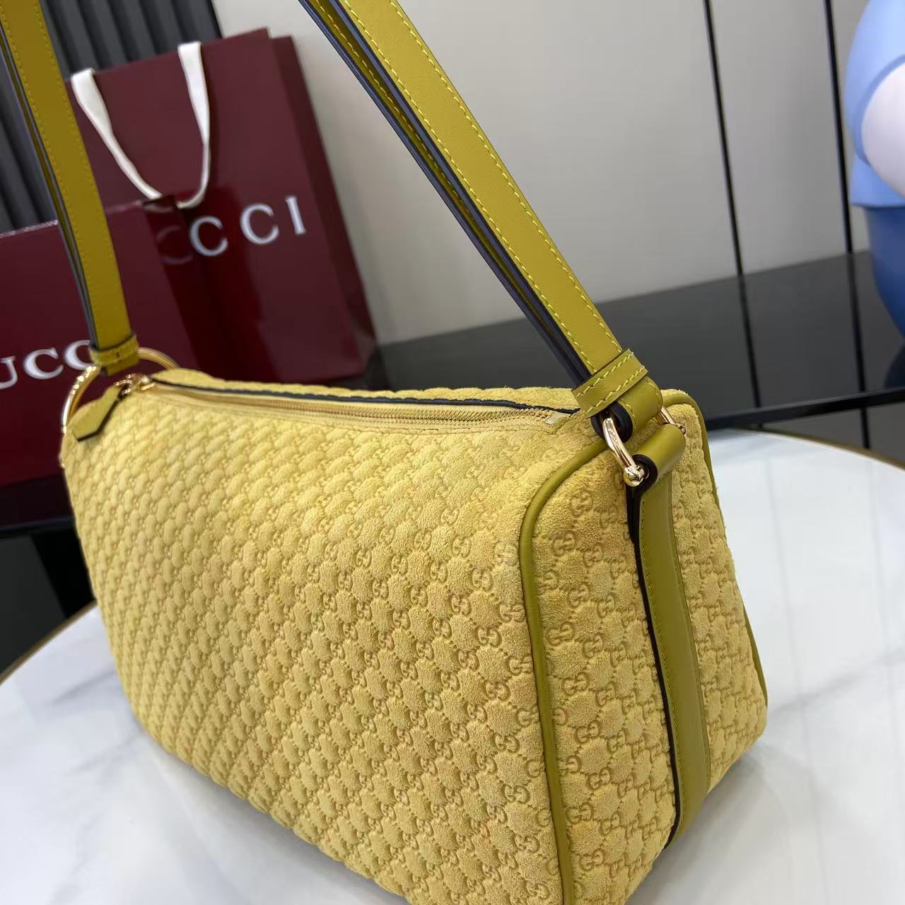 Gucci Half Horsebit Medium Shoulder Bag - DesignerGu