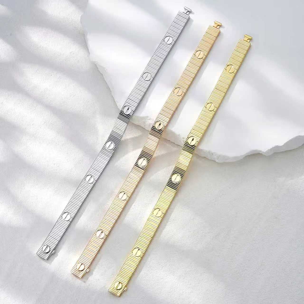 Cartier Love Unlimited flexible bracelet  - DesignerGu