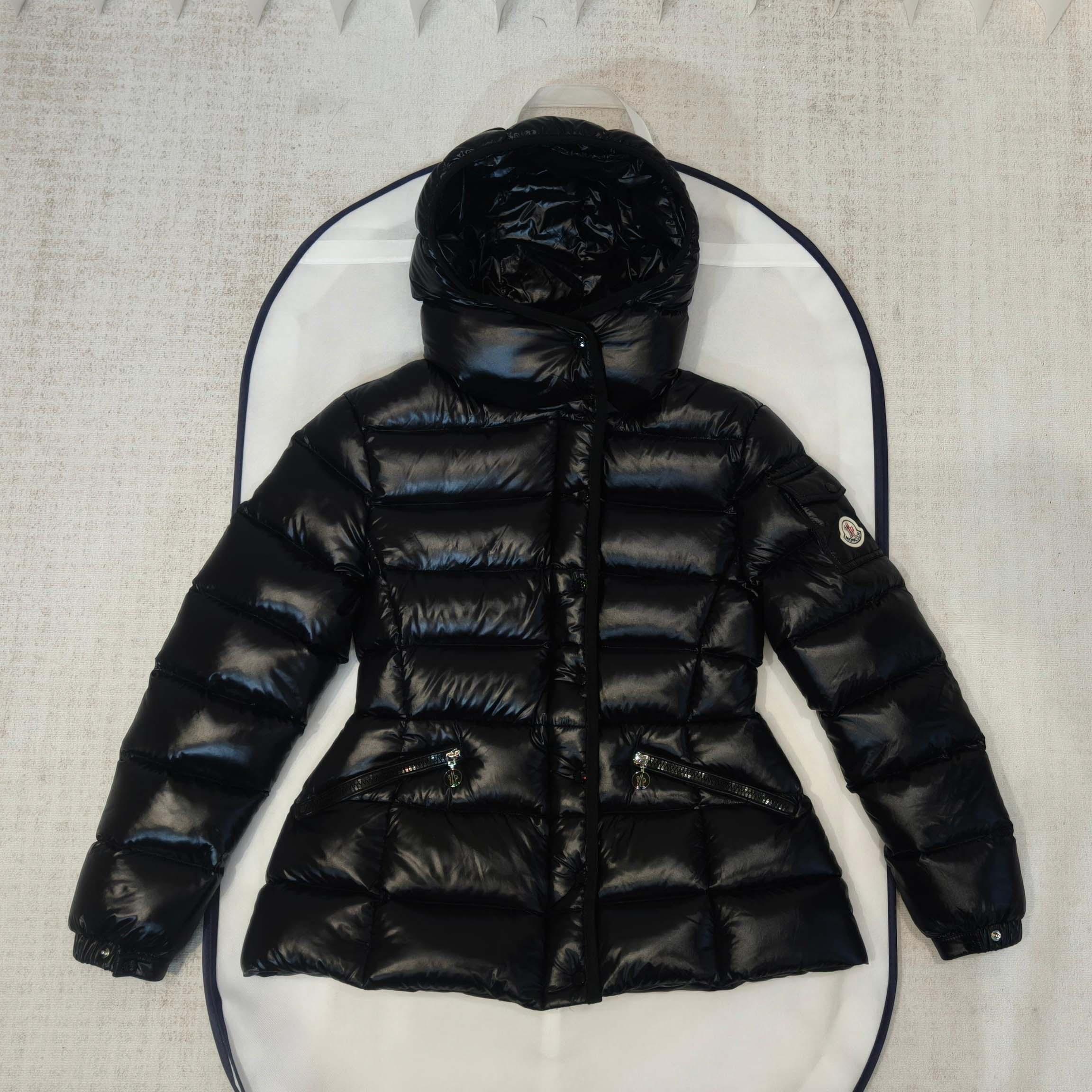 Moncler Barante Hooded Short Down Jacket - DesignerGu