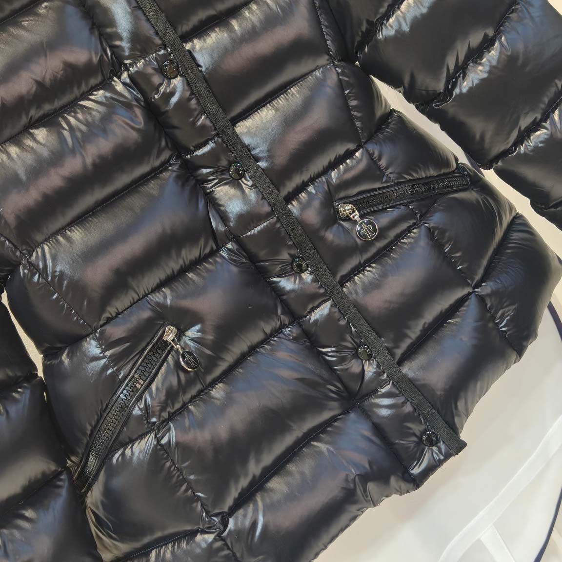 Moncler Barante Hooded Short Down Jacket - DesignerGu