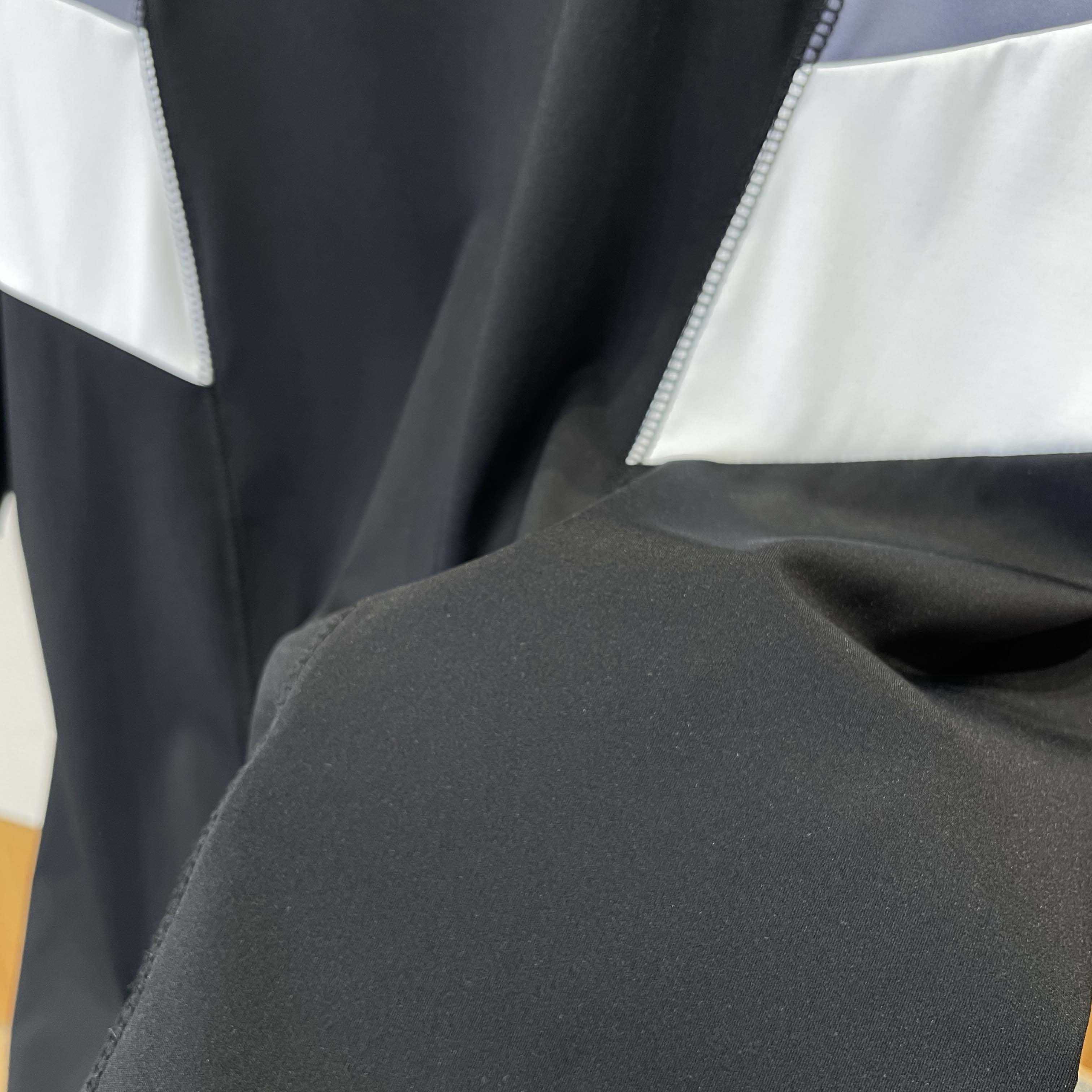 Louis Vuitton Running T-Shirt  - DesignerGu