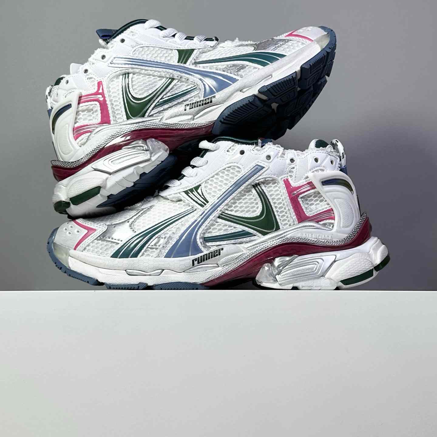 Balenciaga Runner Sneaker In White - DesignerGu