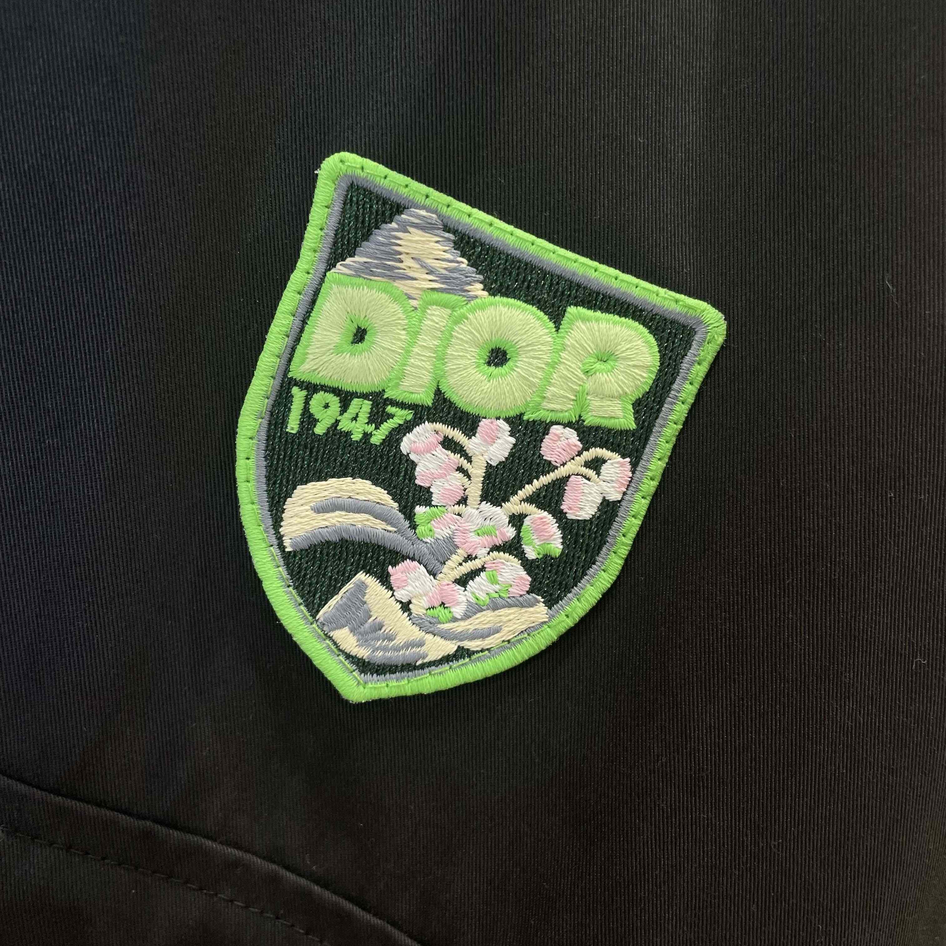 Dior Mountain Pullover Overshirt - DesignerGu