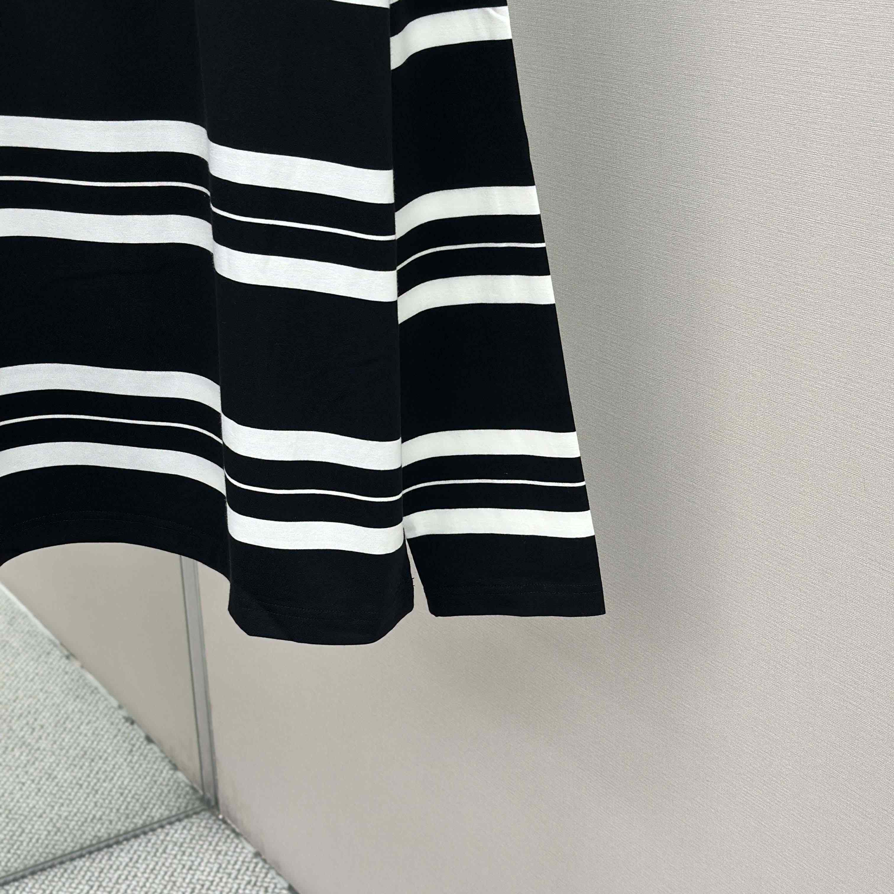 Maison Margiela Striped Long-sleeved - DesignerGu