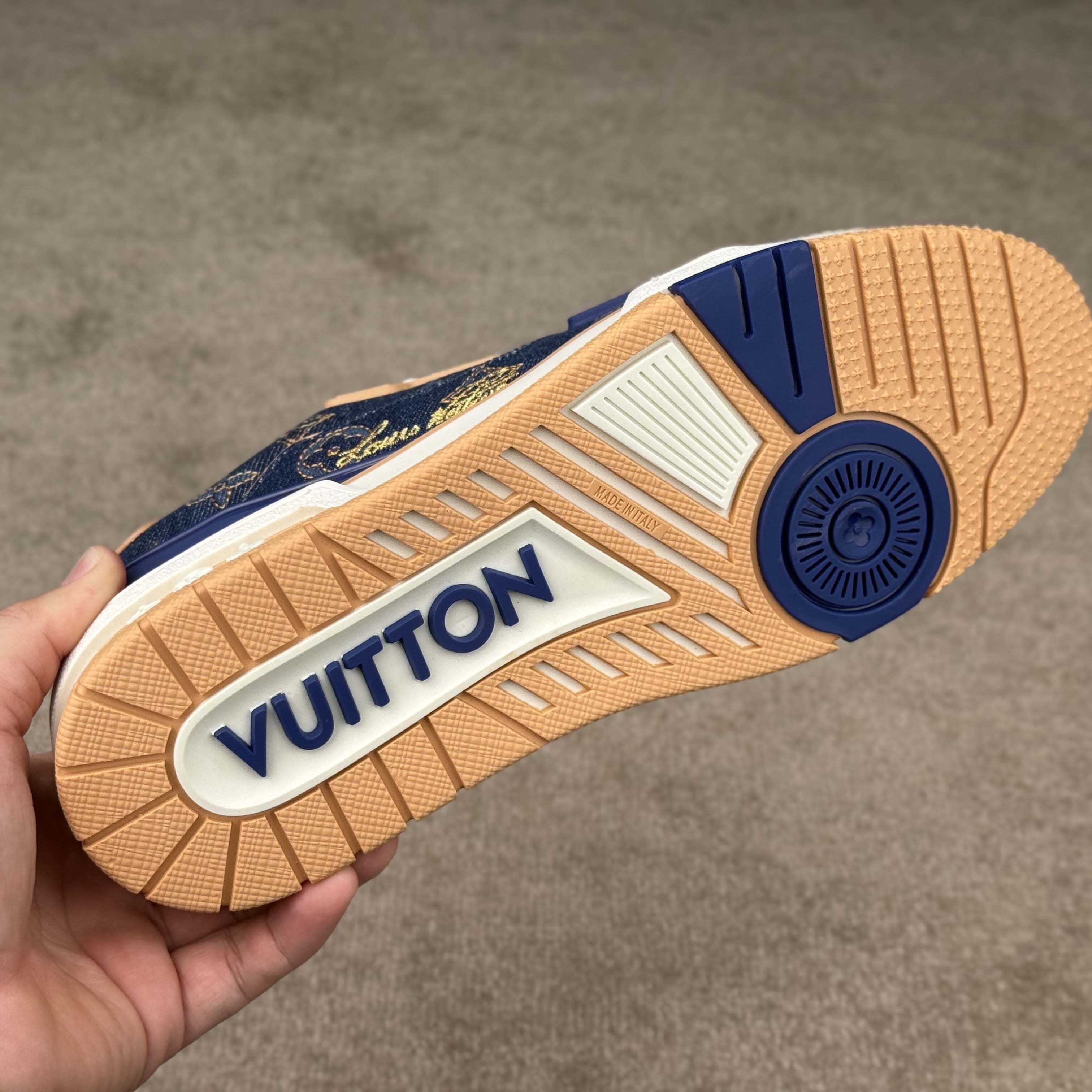 Louis Vuitton LV Trainer Sneaker    - DesignerGu