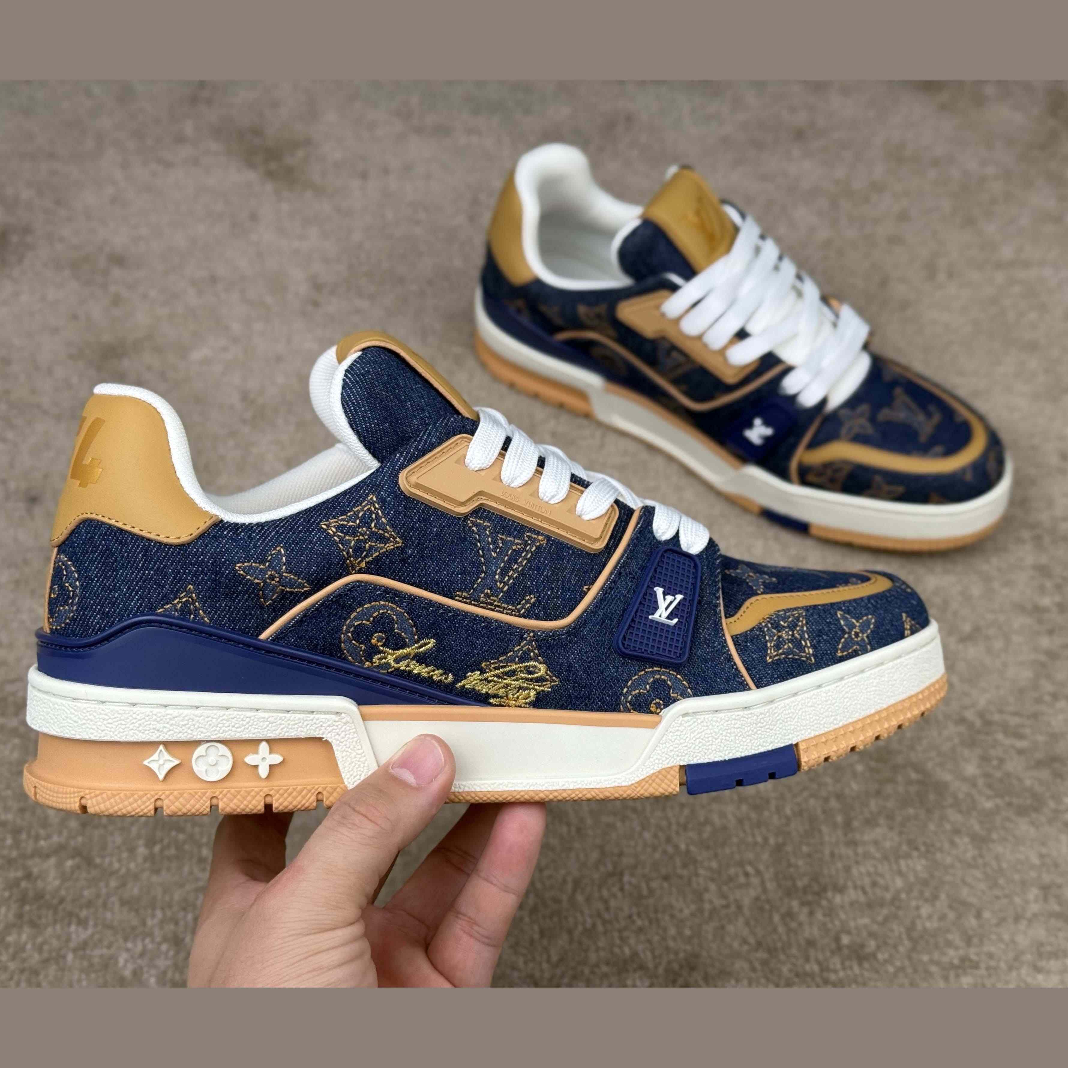 Louis Vuitton LV Trainer Sneaker    - DesignerGu