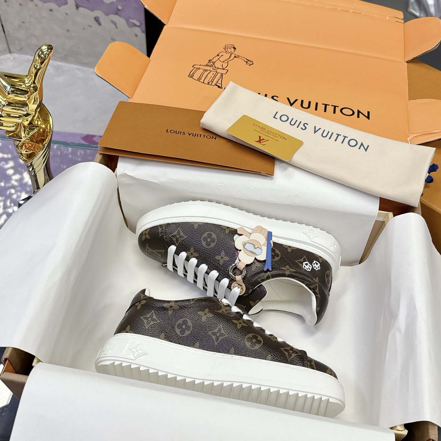 Louis Vuitton Time Out Sneaker    - DesignerGu