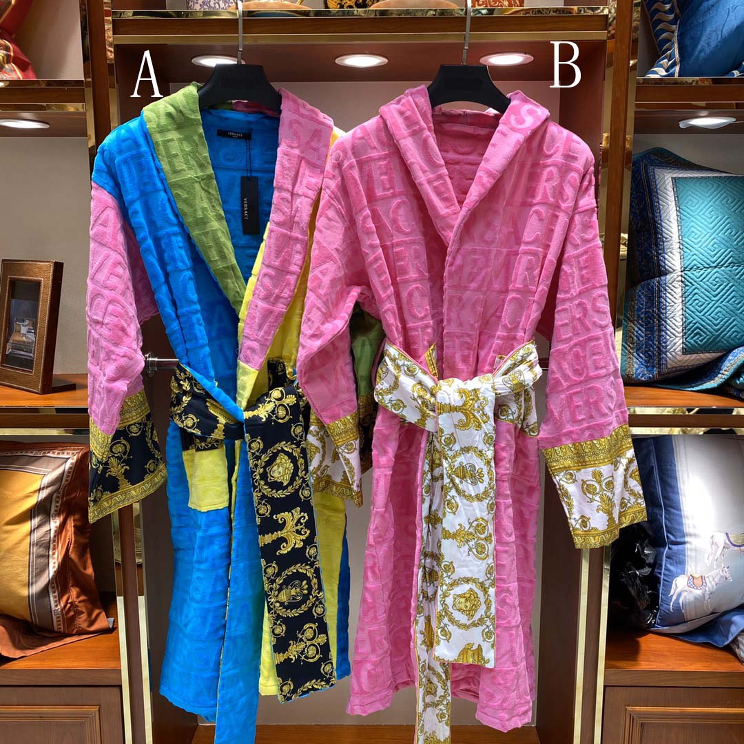 Versace Medusa Amplified Bathrobe - DesignerGu