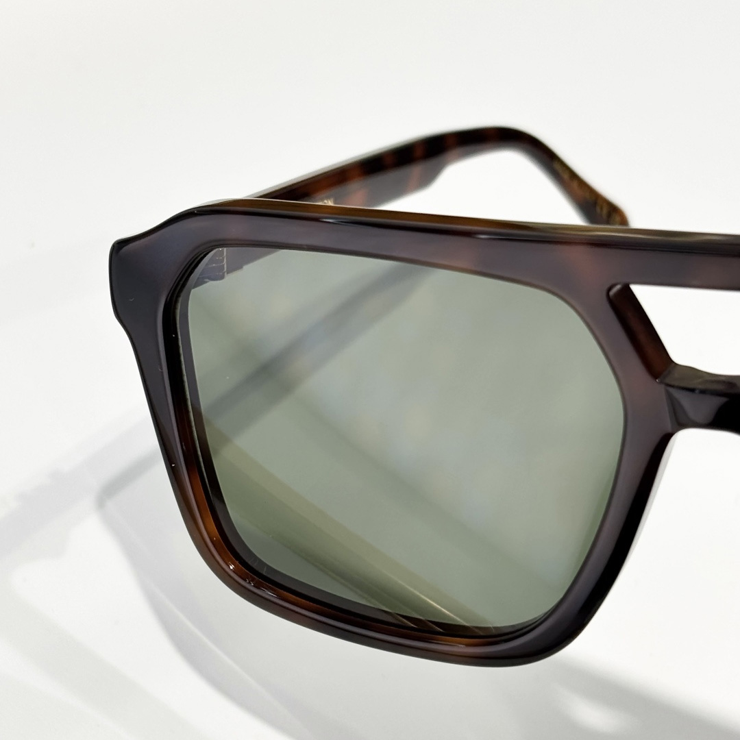 Louis Vuitton LV Hit Large Square Sunglasses   Z3059U - DesignerGu