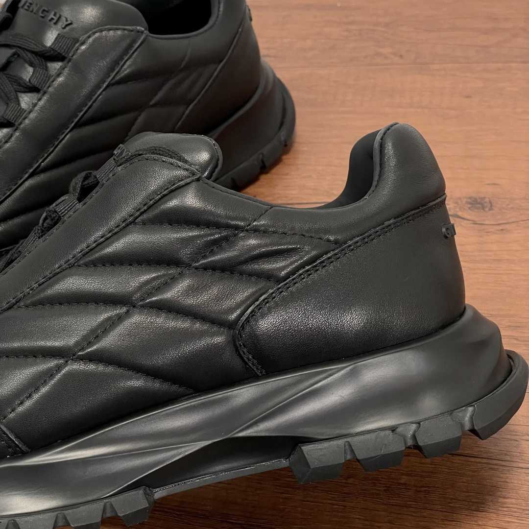 Givenchy Trainers Sneakers In Padded Nylon And Leather - DesignerGu