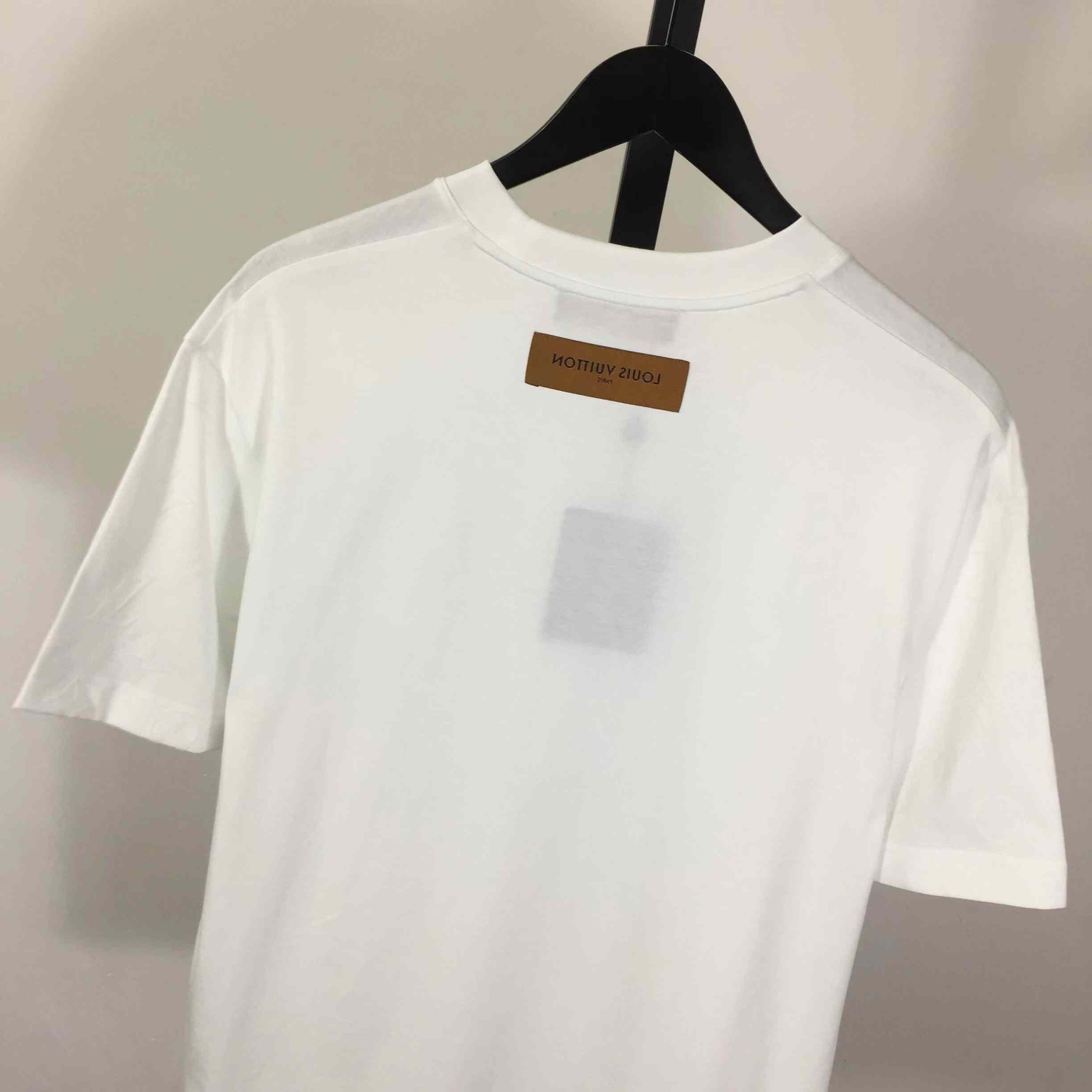 Louis Vuitton LV T-Shirt  - DesignerGu