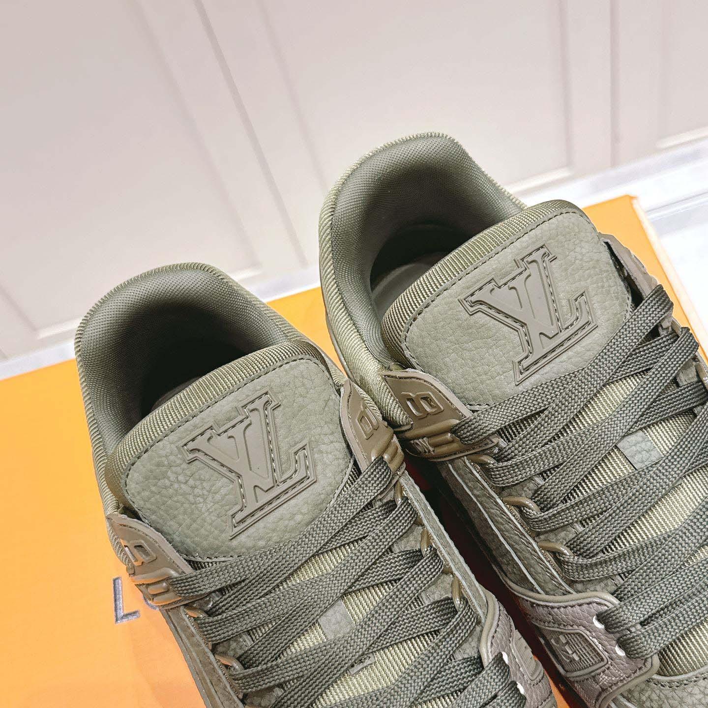 Louis Vuitton LV Trainer Sneaker  1AHA05 - DesignerGu