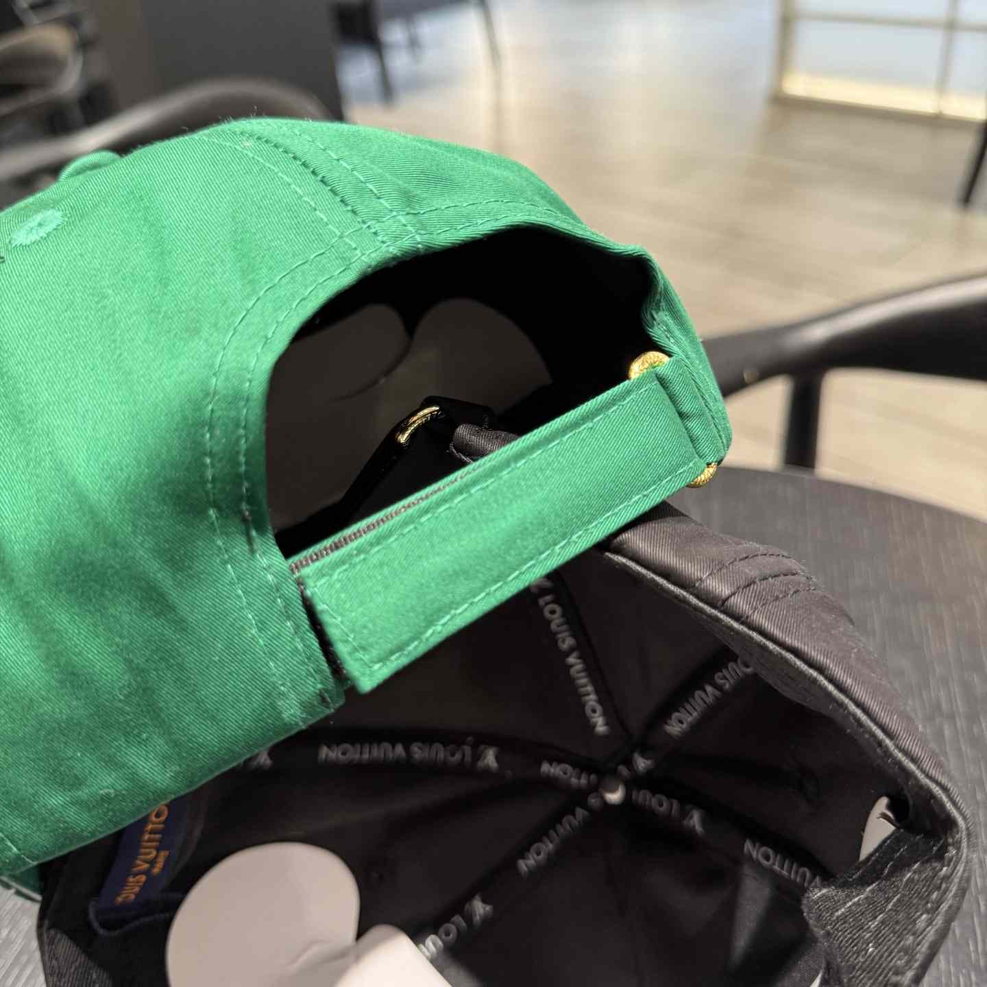 Louis Vuitton Cap - DesignerGu