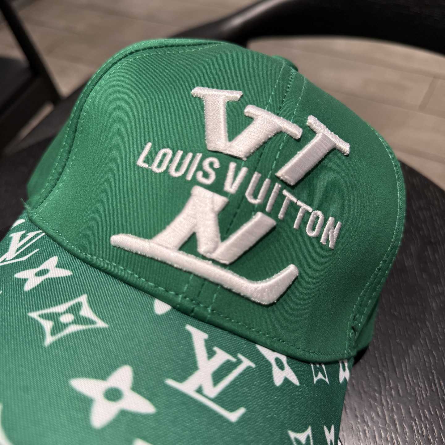 Louis Vuitton Cap - DesignerGu