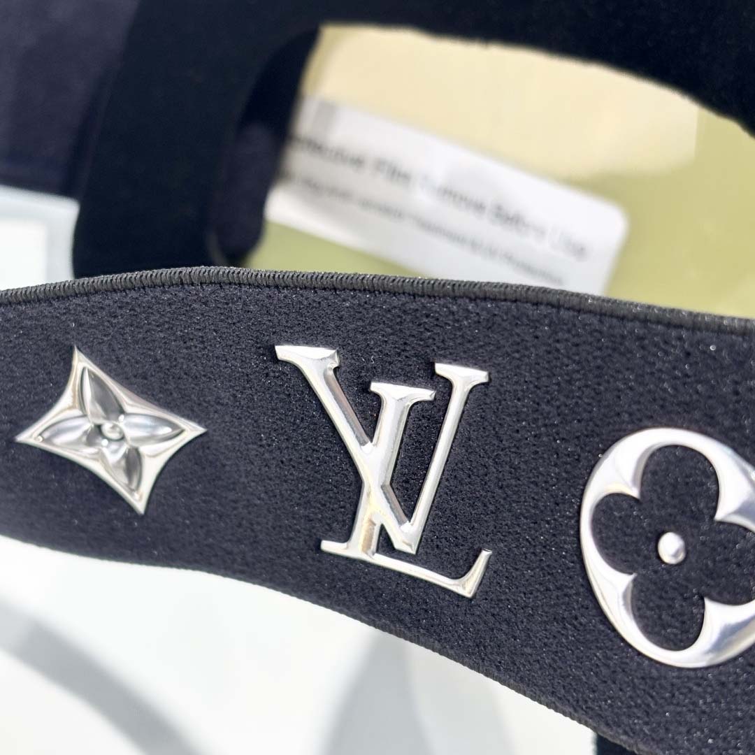 Louis Vuitton LV Snow Gradient Mask - DesignerGu