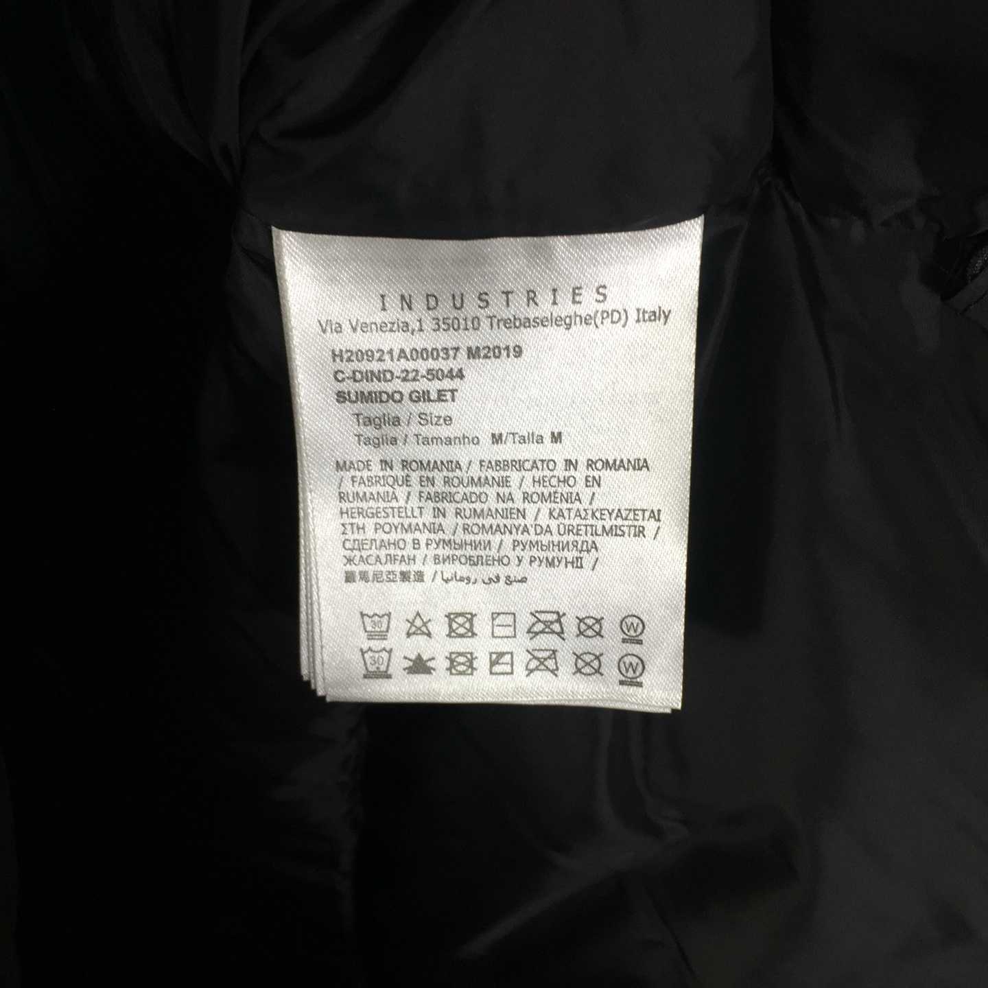 Moncler Black Citala Short Down Jacket - DesignerGu