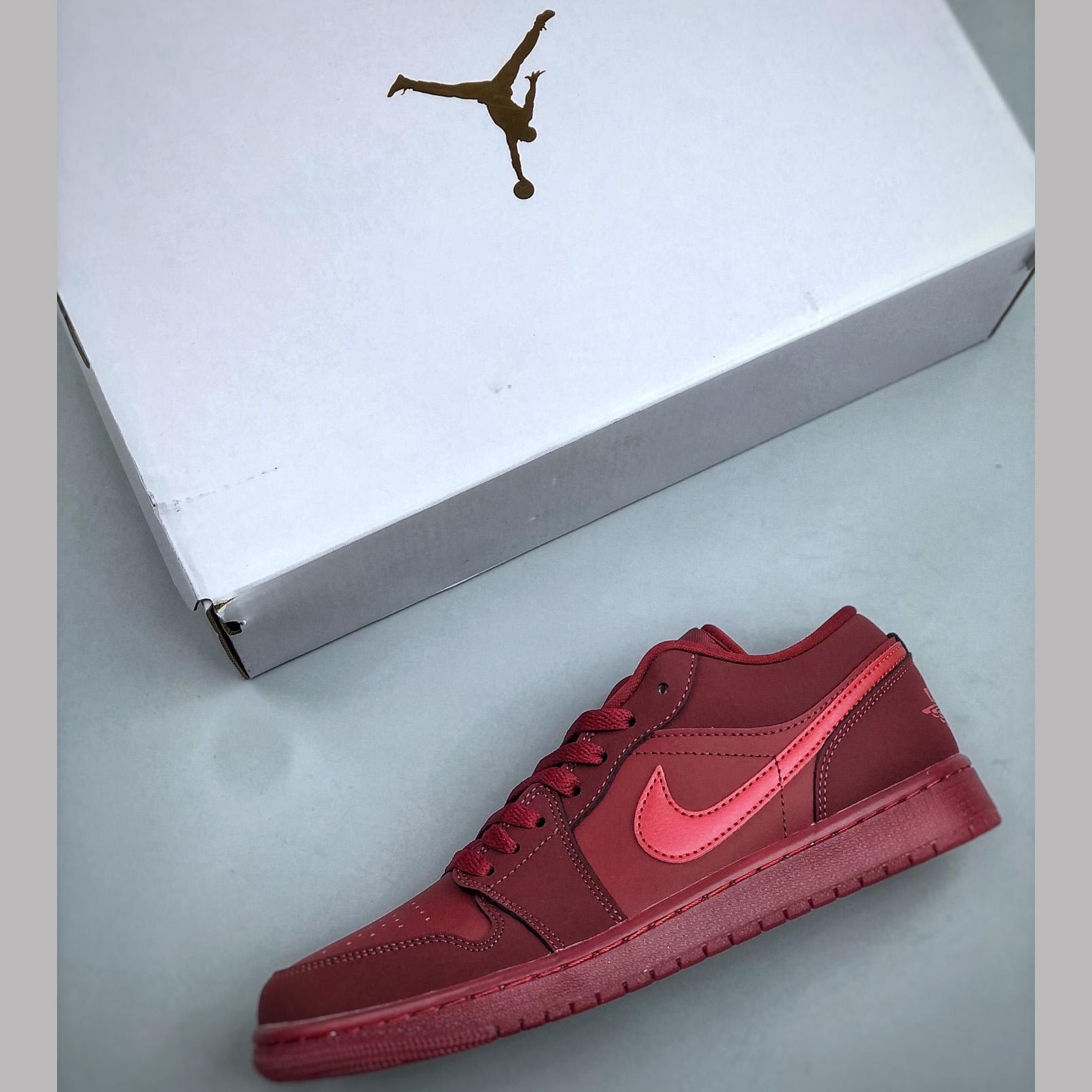 Air Jordan 1 Low  In Team Red/Sierra Red IB7012-600  - DesignerGu